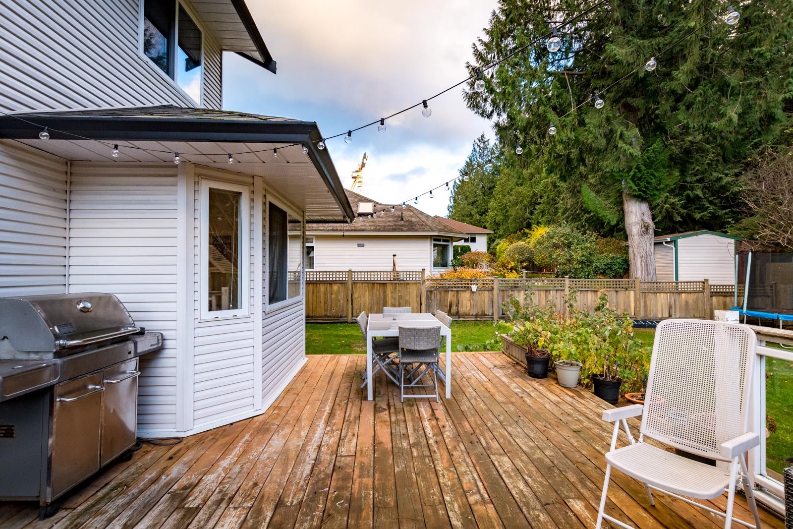 851 INGLIS ROAD, Gibsons, British Columbia, 5 Bedrooms Bedrooms, ,4 BathroomsBathrooms,Residential Detached,For Sale,R2833240