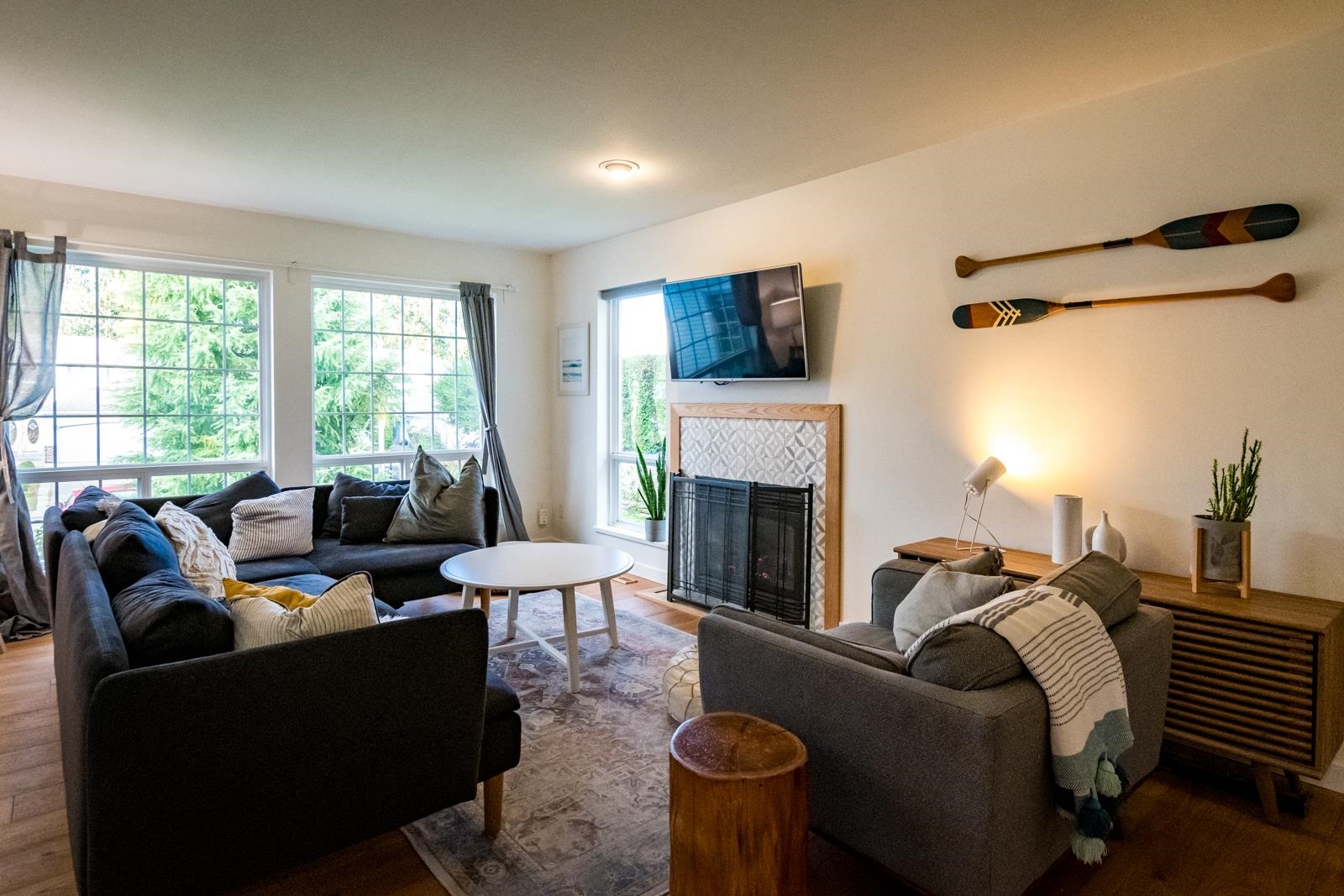 851 INGLIS ROAD, Gibsons, British Columbia, 5 Bedrooms Bedrooms, ,4 BathroomsBathrooms,Residential Detached,For Sale,R2833240
