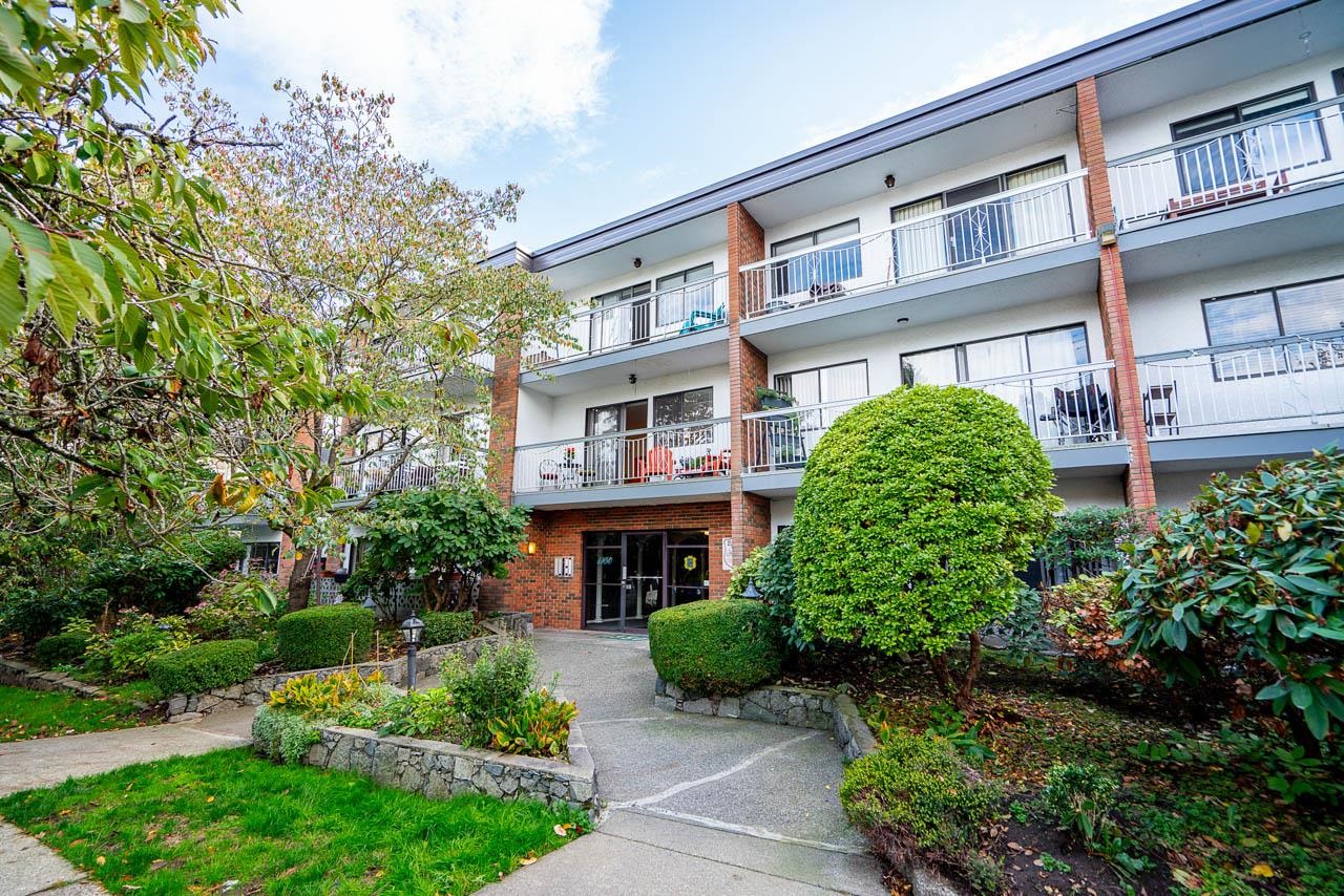 211 1950 W 8th Avenue, Vancouver 2