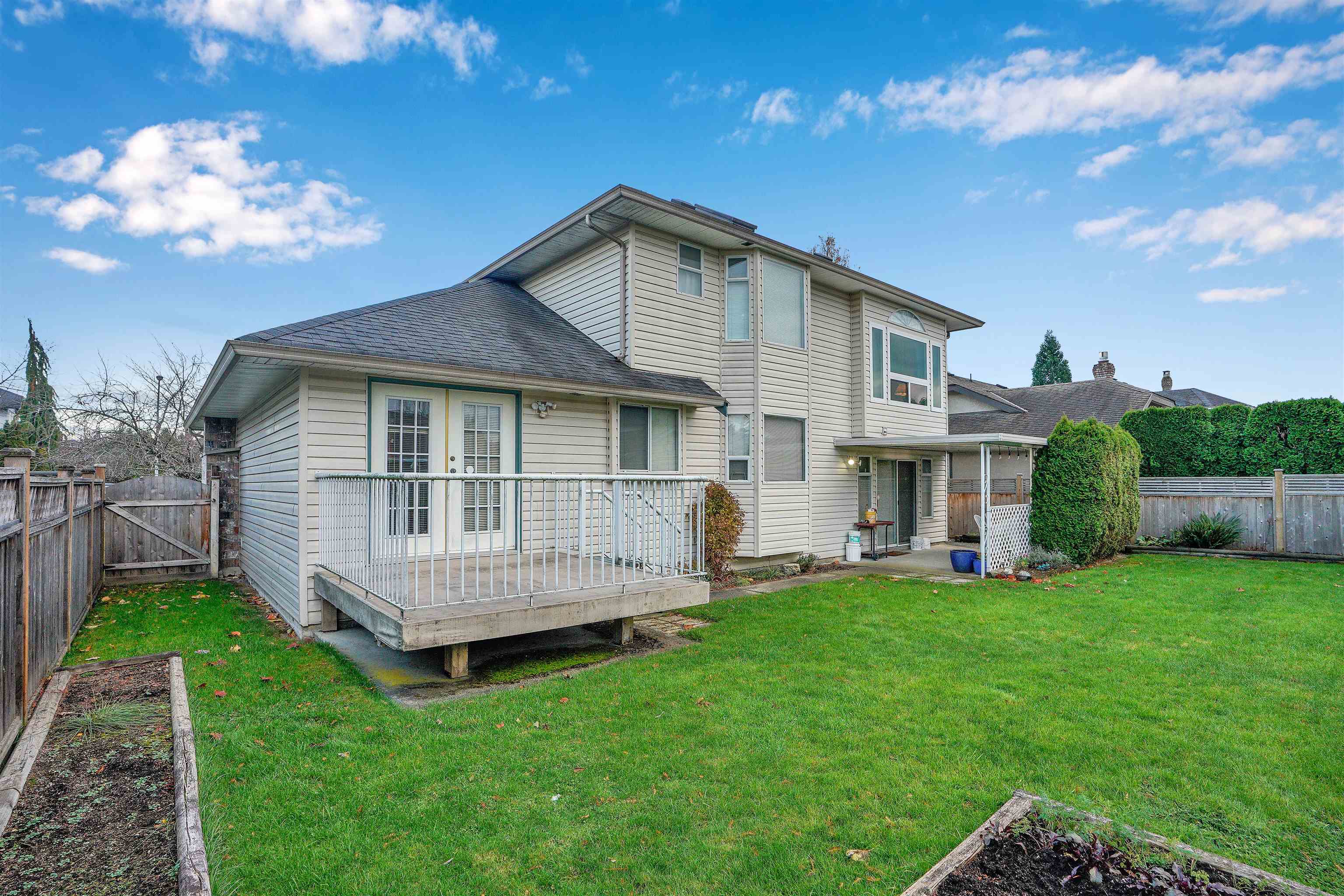 6119 186 STREET, Surrey, British Columbia, 3 Bedrooms Bedrooms, ,3 BathroomsBathrooms,Residential Detached,For Sale,R2833317