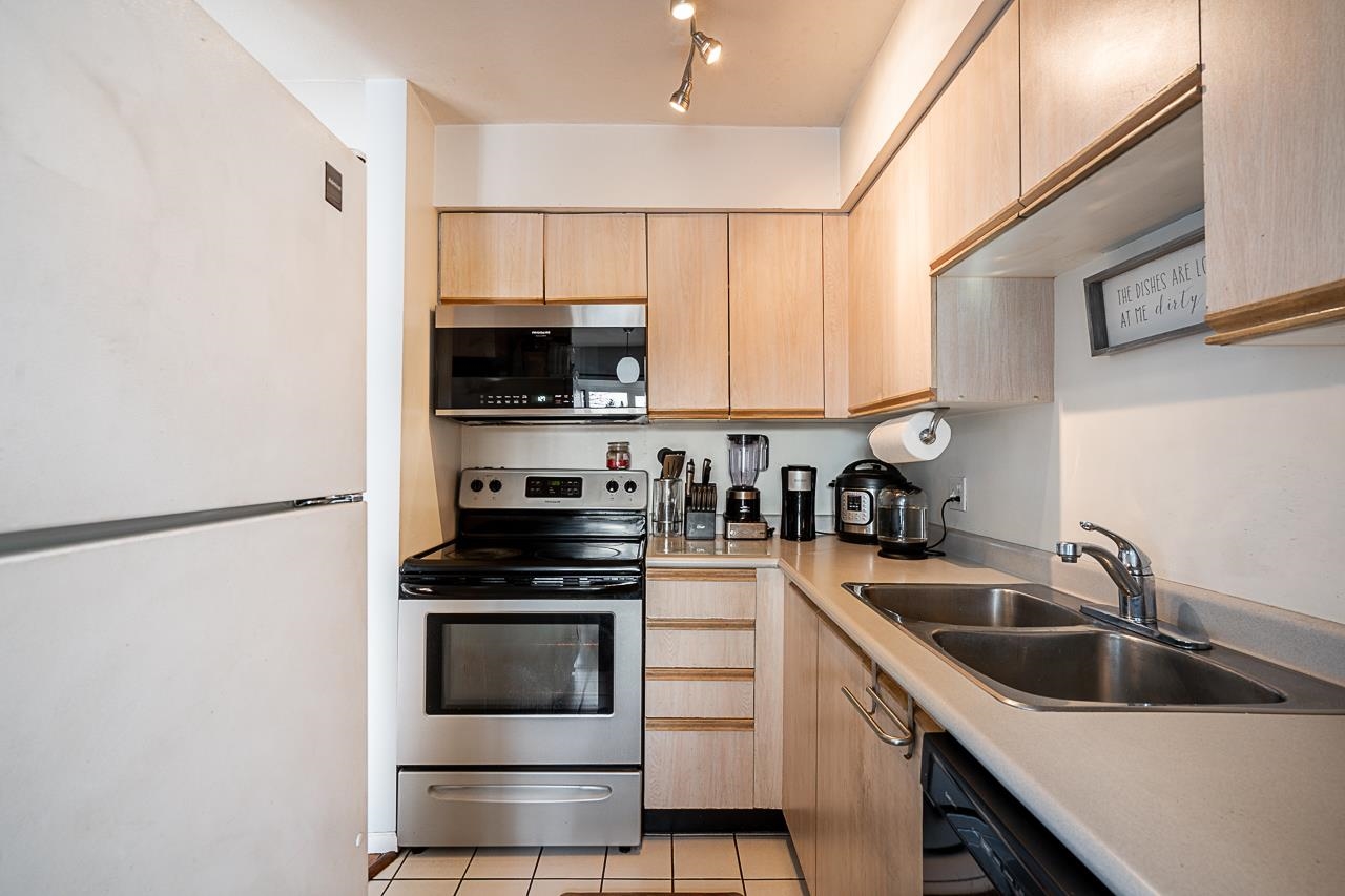 406 2133 Dundas Street, Vancouver 14