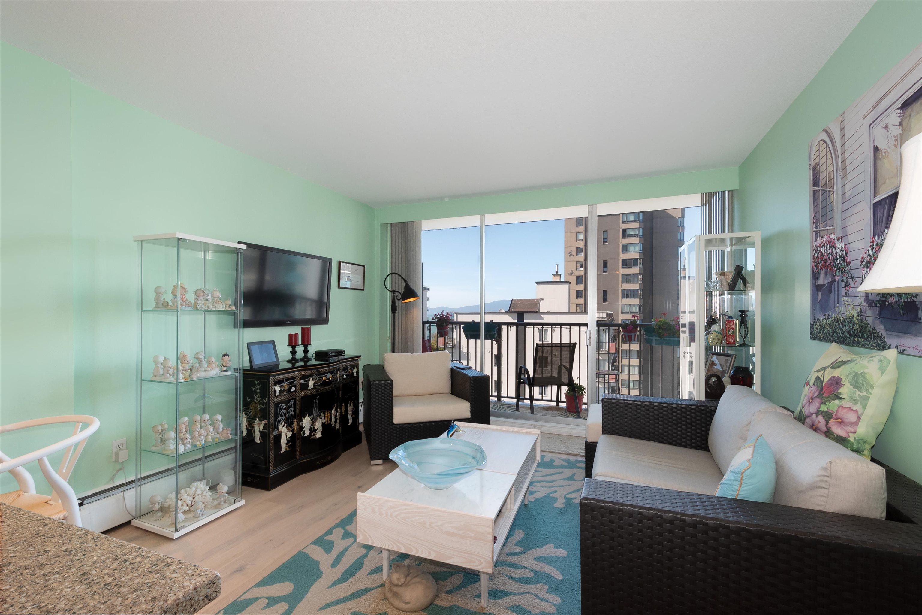 903 1251 Cardero Street, Vancouver 1