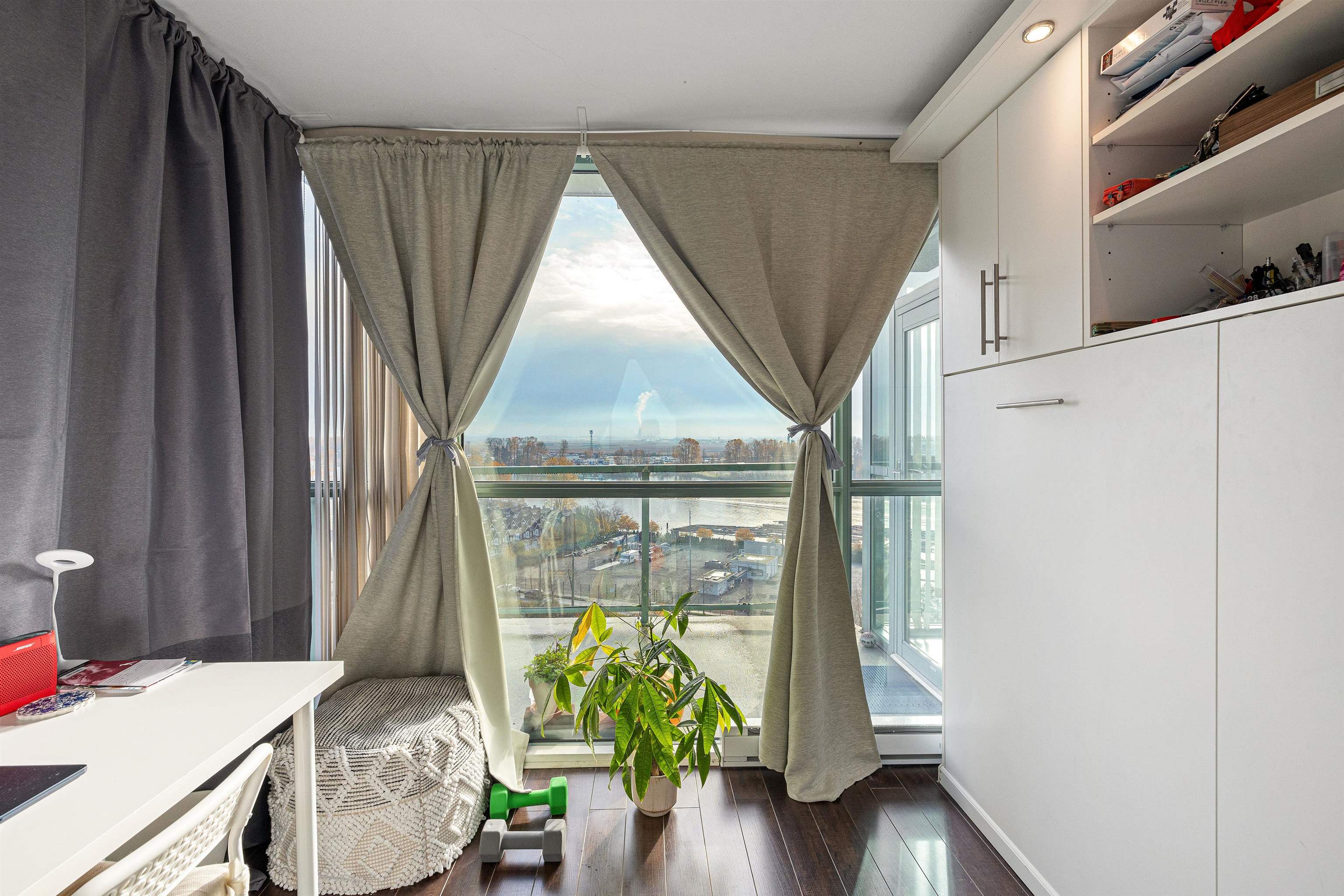 1107 2763 Chandlery Place, Vancouver 17