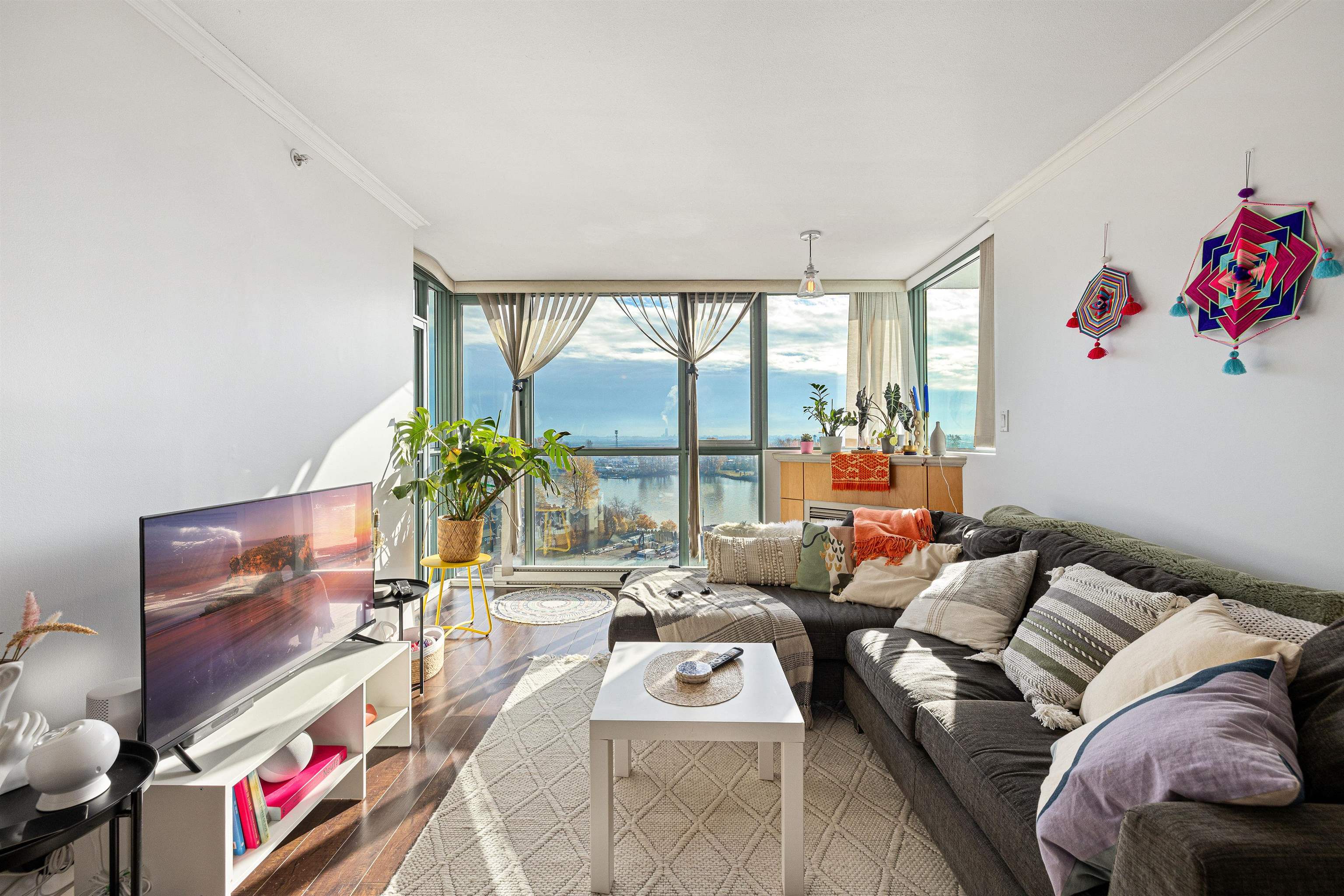 1107 2763 Chandlery Place, Vancouver 19