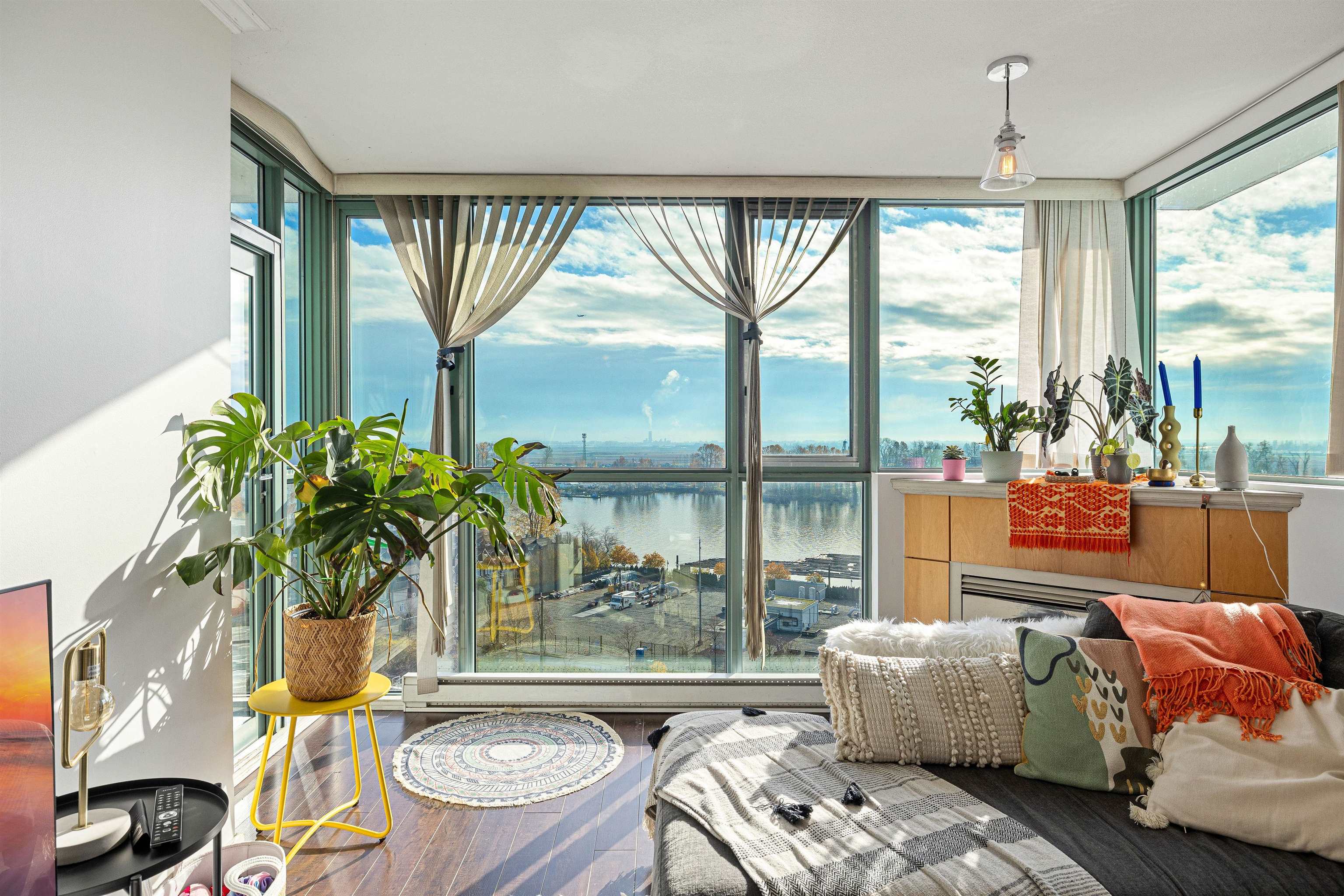 1107 2763 Chandlery Place, Vancouver 20