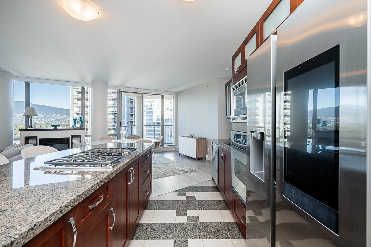 1702 1228 W Hastings Street, Vancouver 3