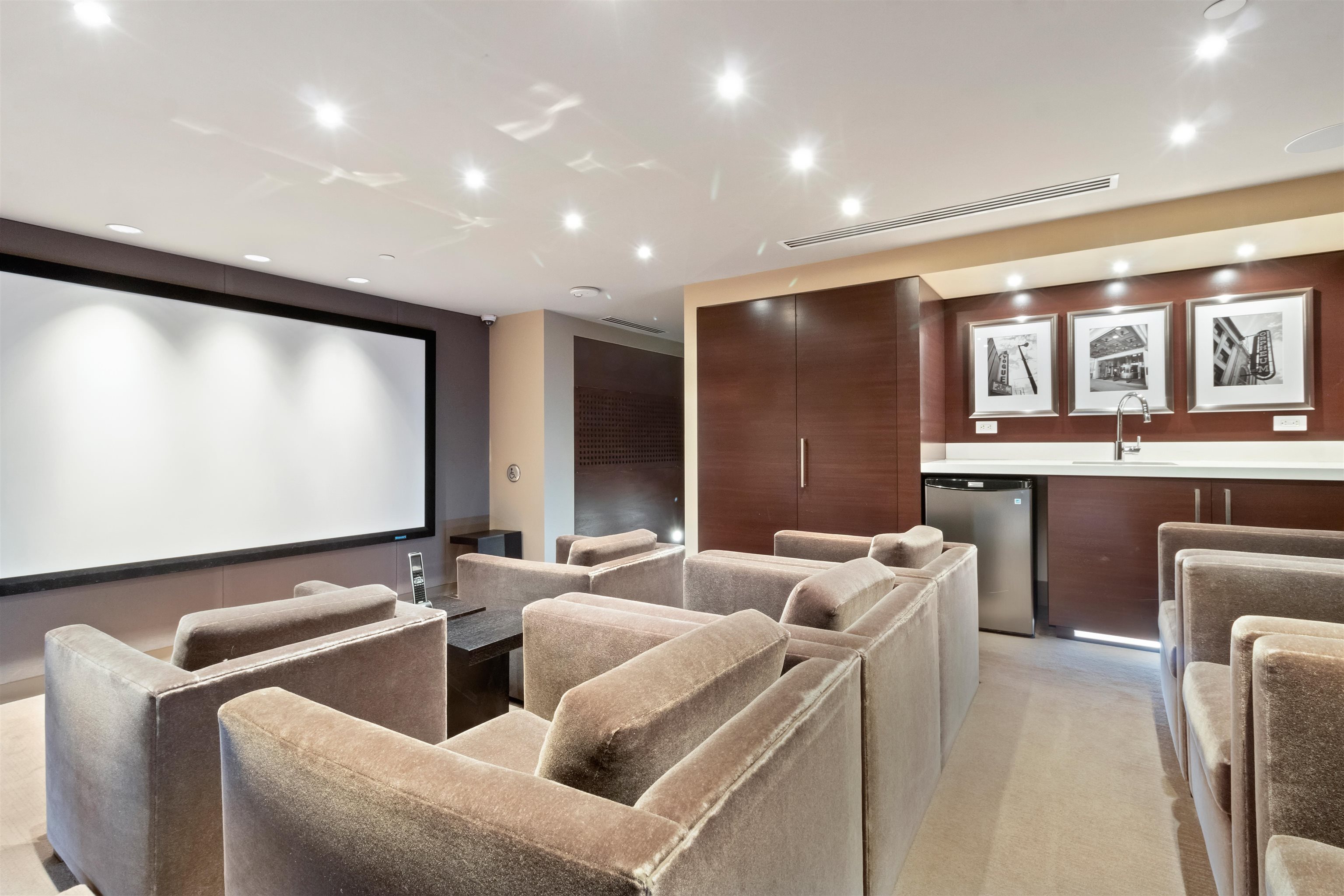 1804 667 Howe Street, Vancouver 23