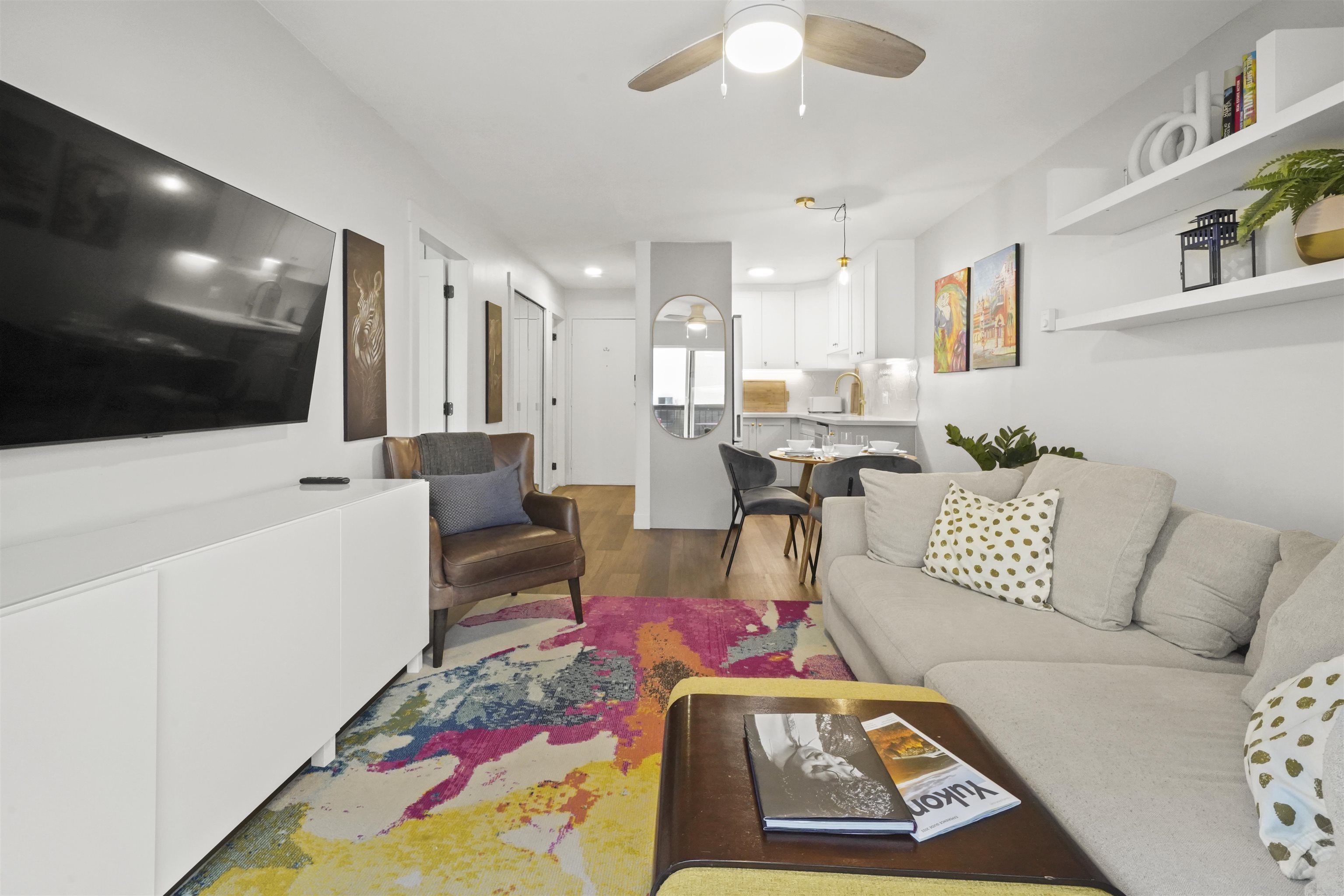 200 2033 W 7th Avenue, Vancouver 14