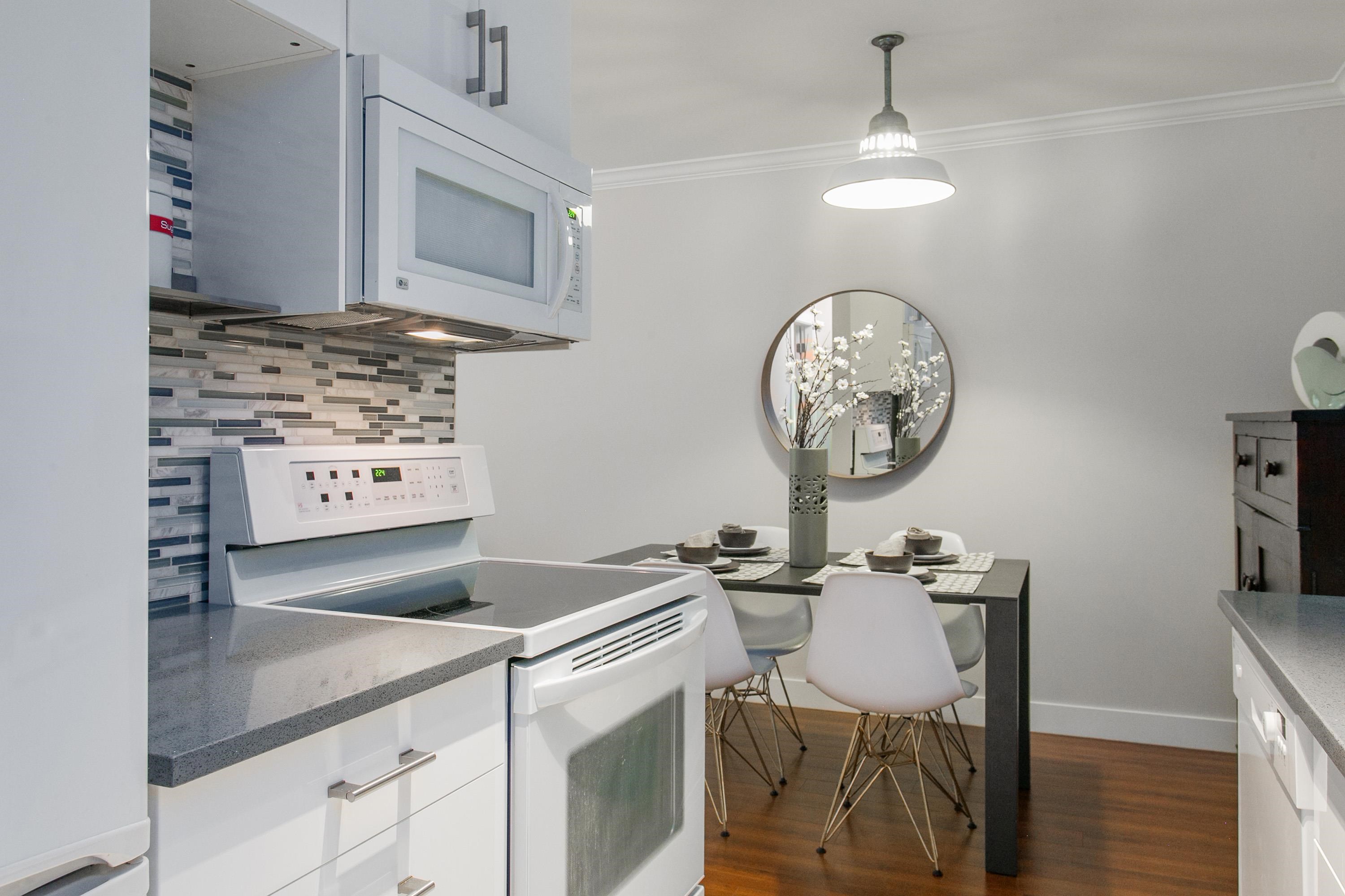 308 1440 E Broadway, Vancouver 7
