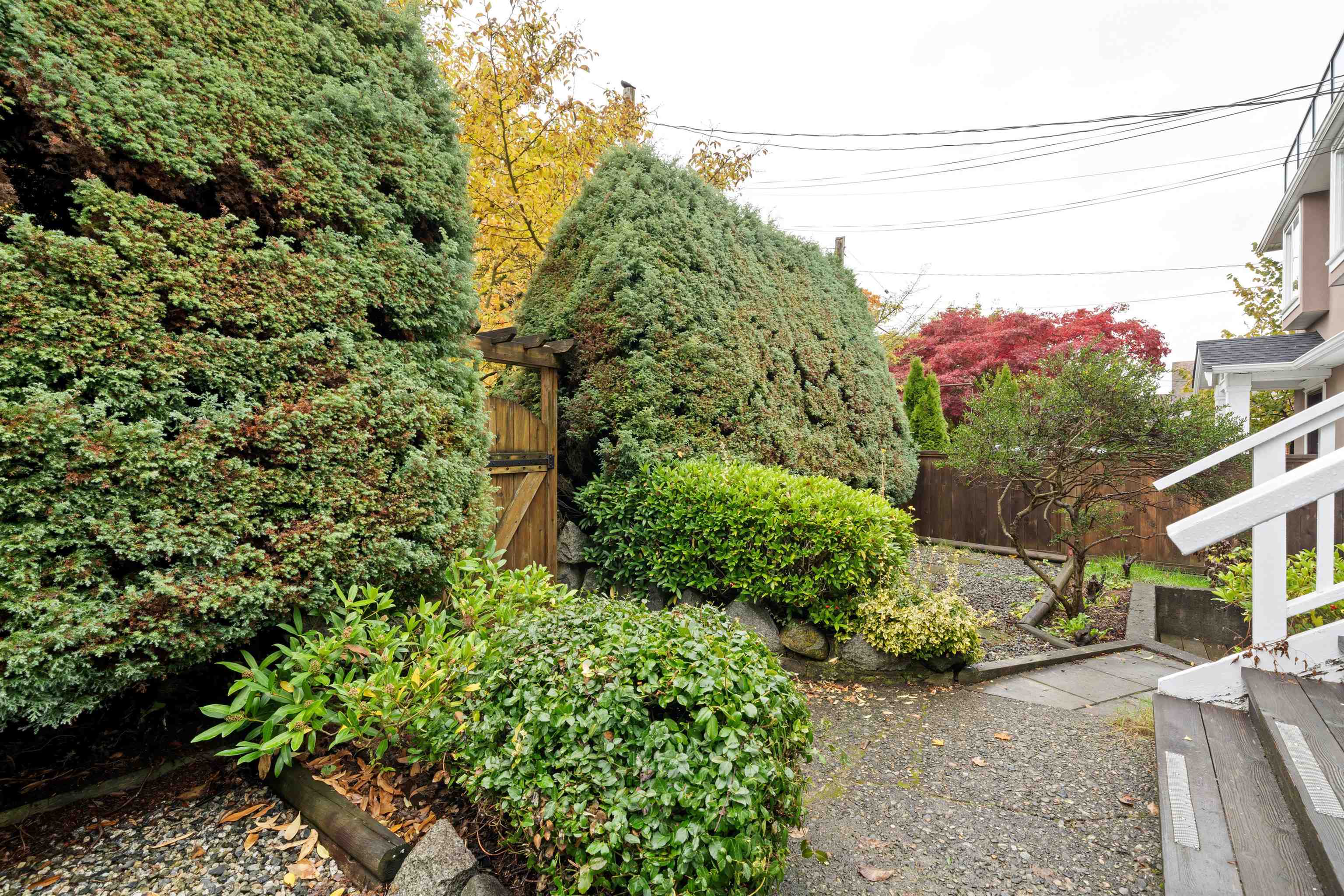 3361 Euclid Avenue, Vancouver 32