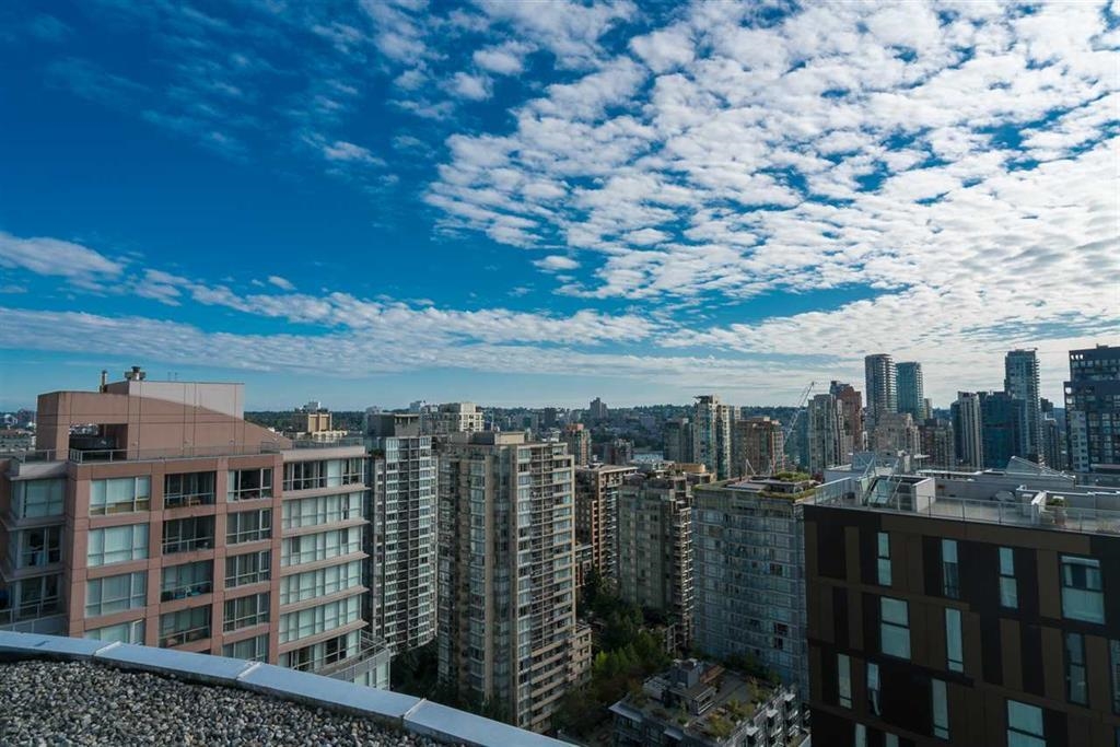 1007 933 Seymour Street, Vancouver 17