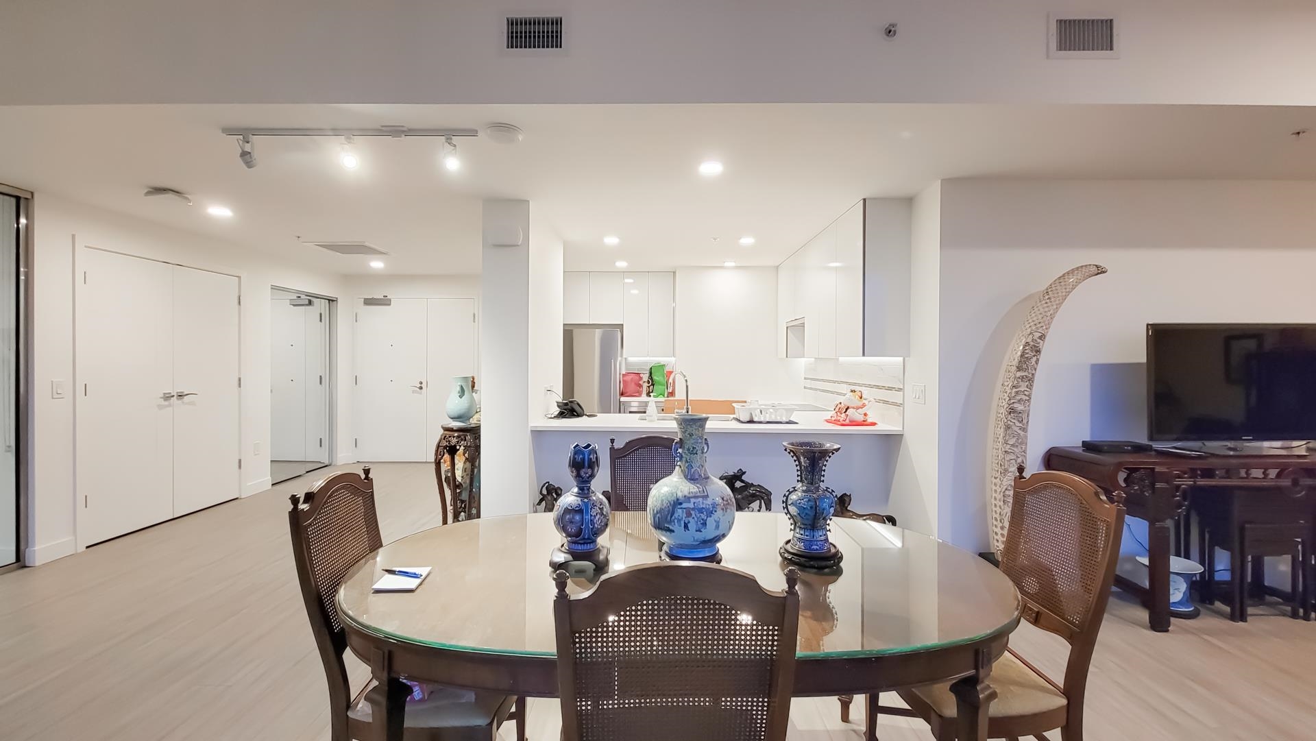 672 438 W King Edward Avenue, Vancouver 6