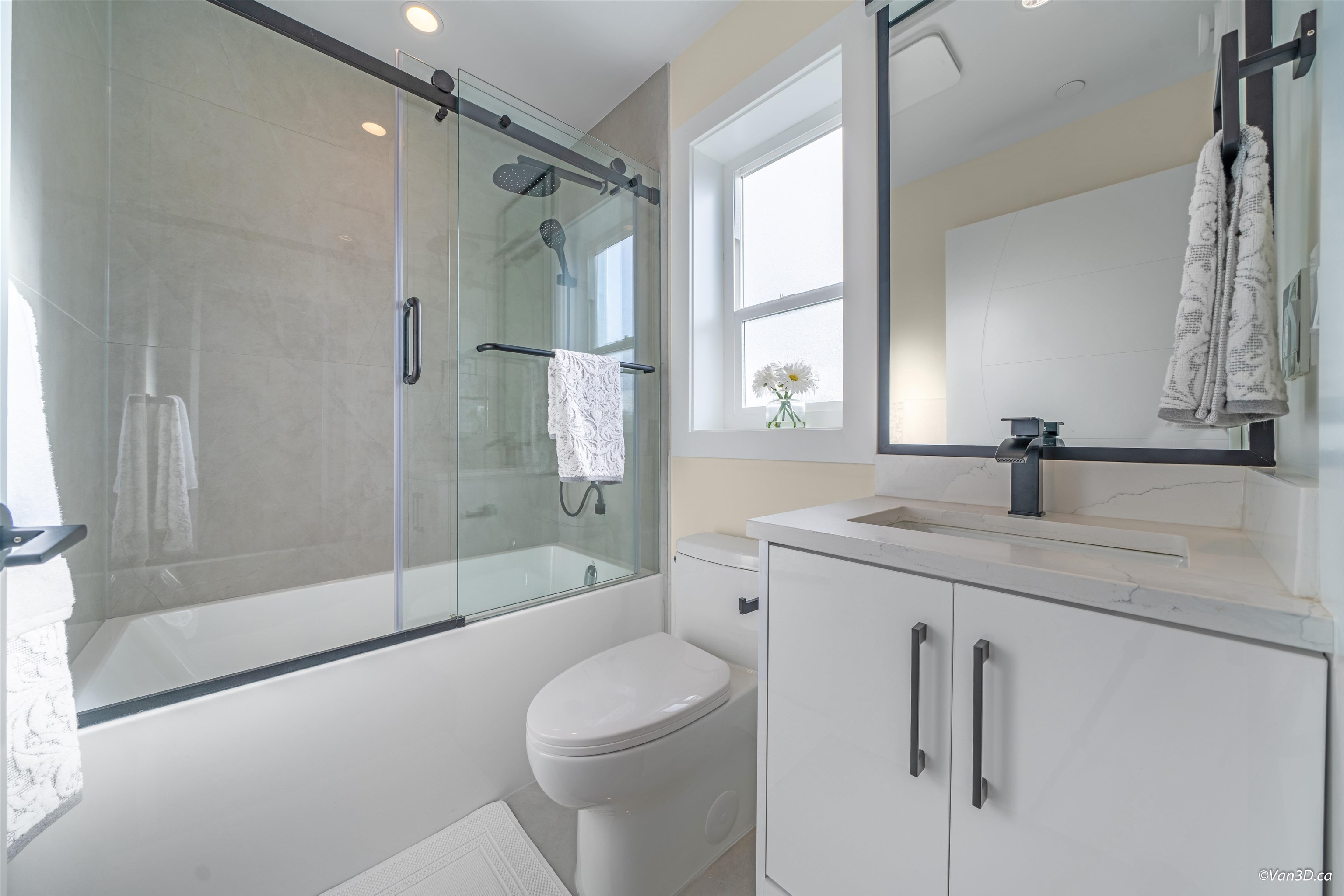 1620 E 53 Avenue, Vancouver 23