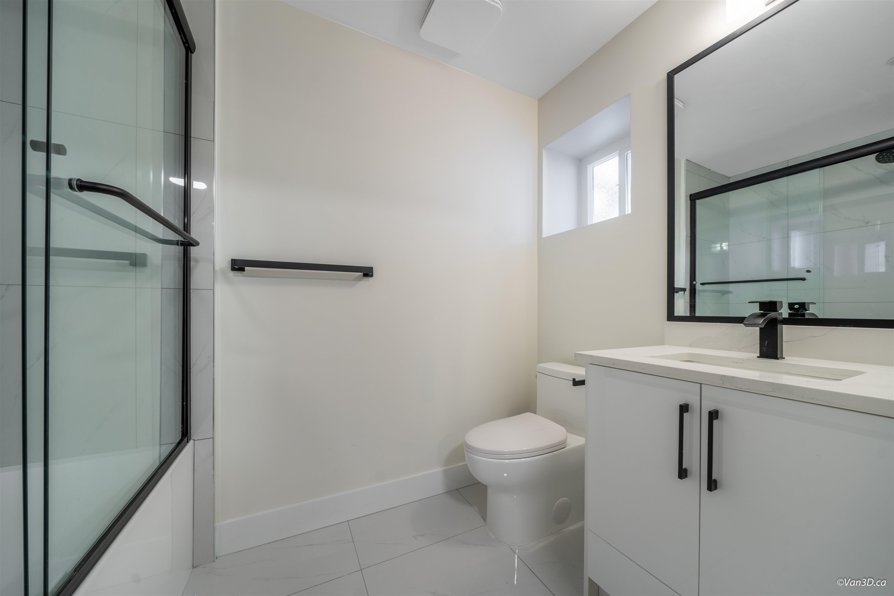 1620 E 53 Avenue, Vancouver 35
