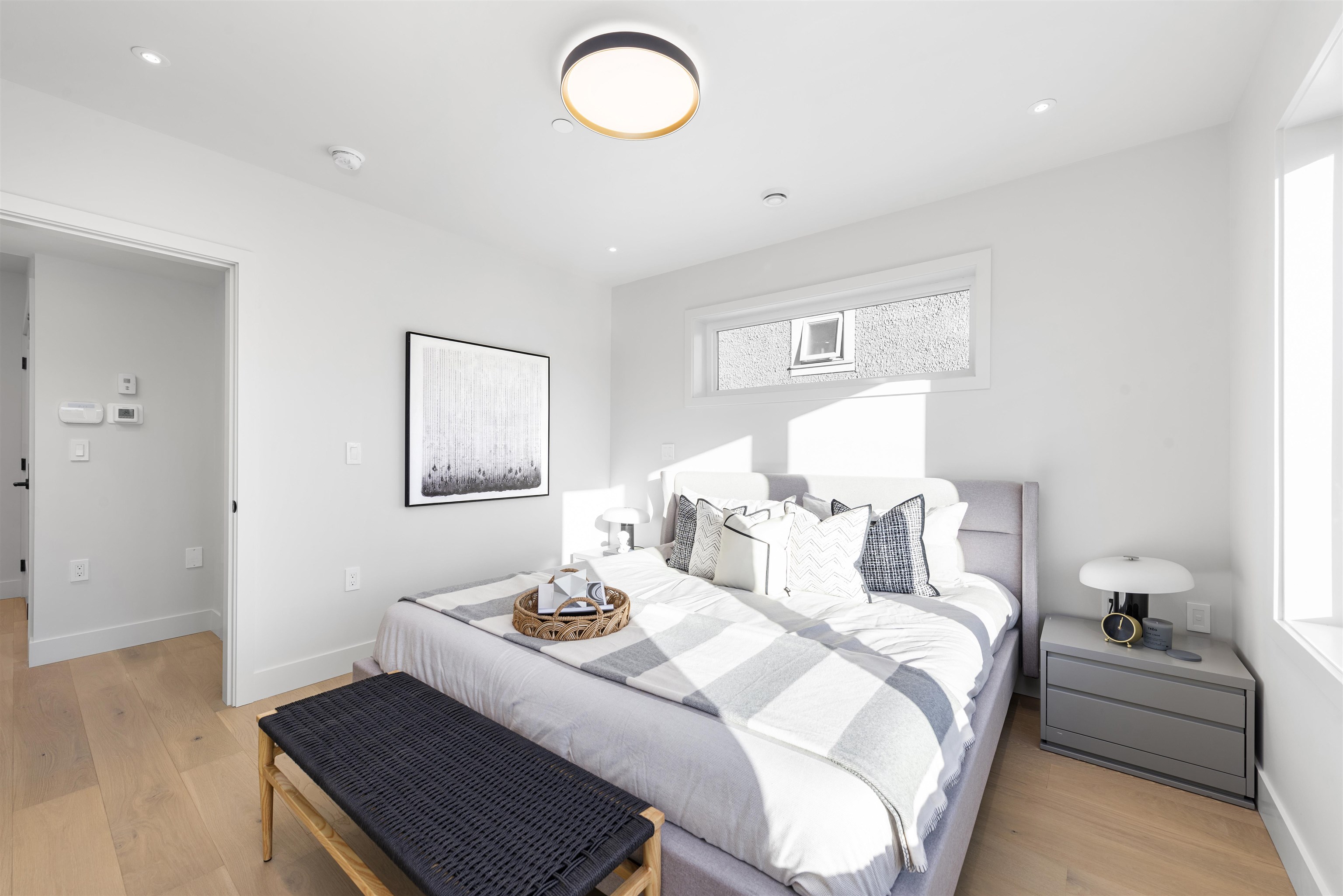 2465 Triumph Street, Vancouver 26