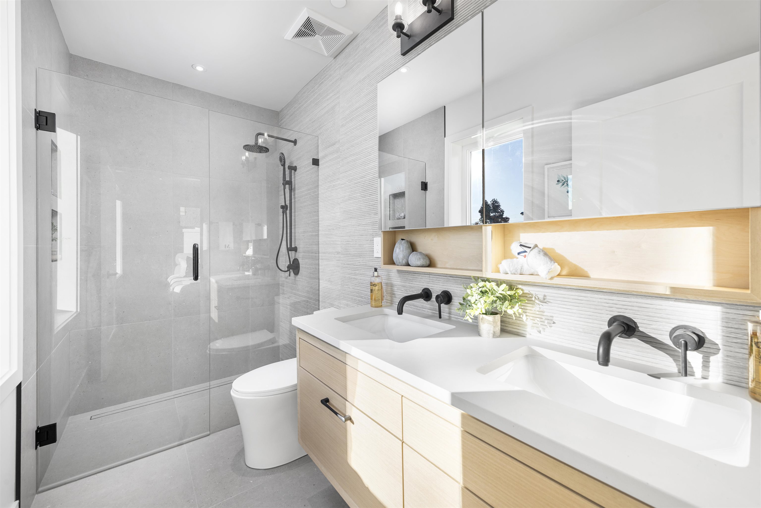 2465 Triumph Street, Vancouver 28
