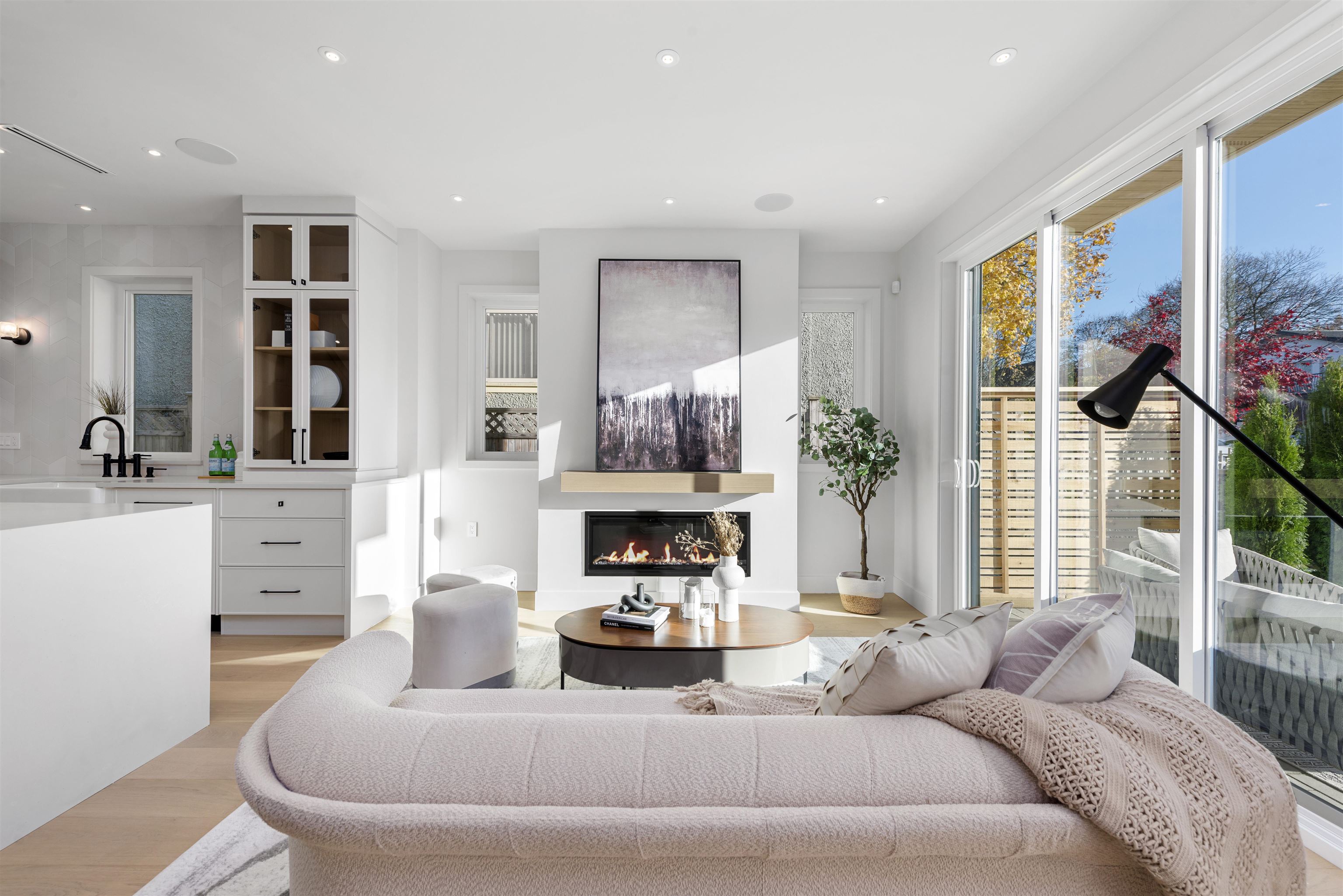 2465 Triumph Street, Vancouver 3