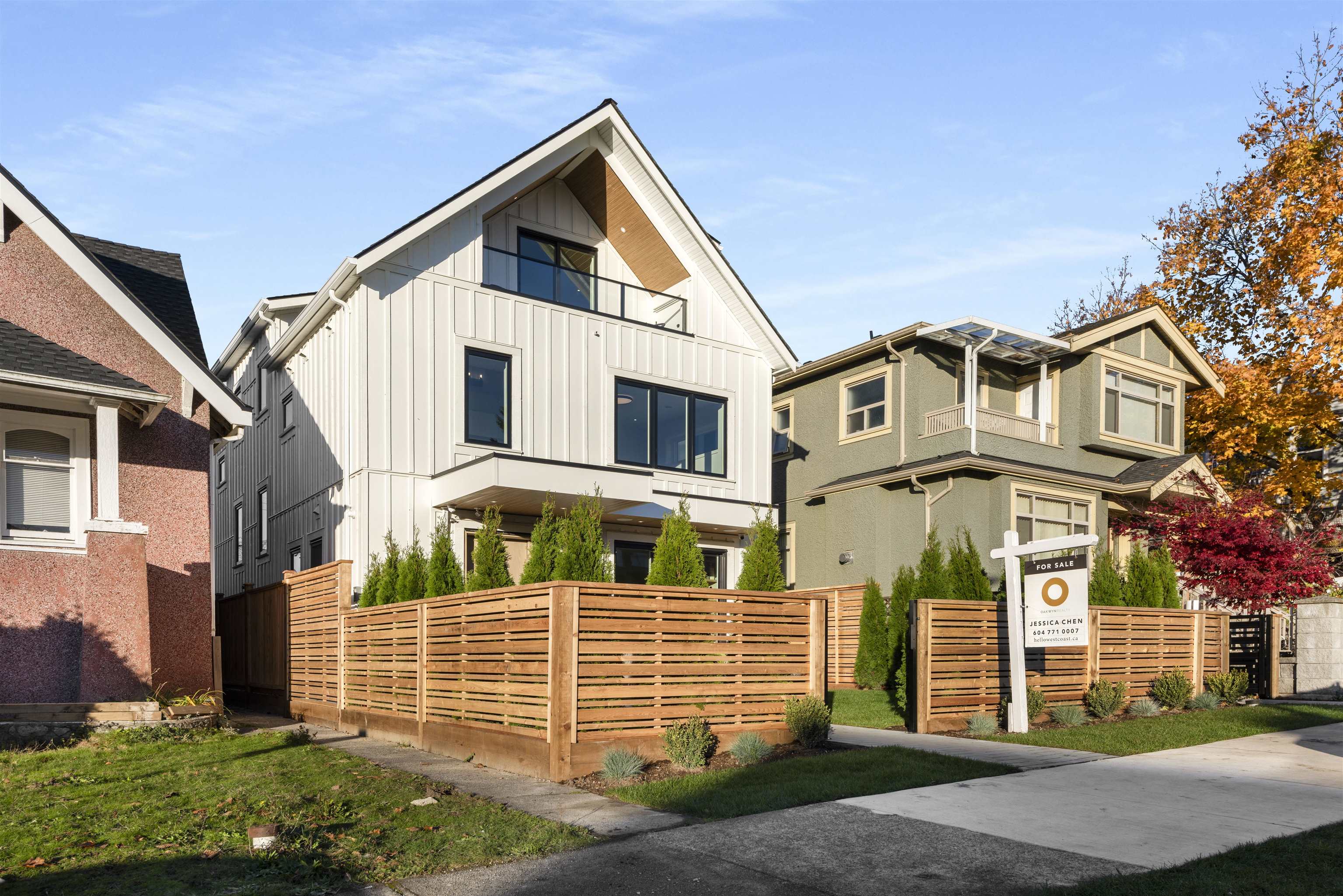 2465 Triumph Street, Vancouver 34