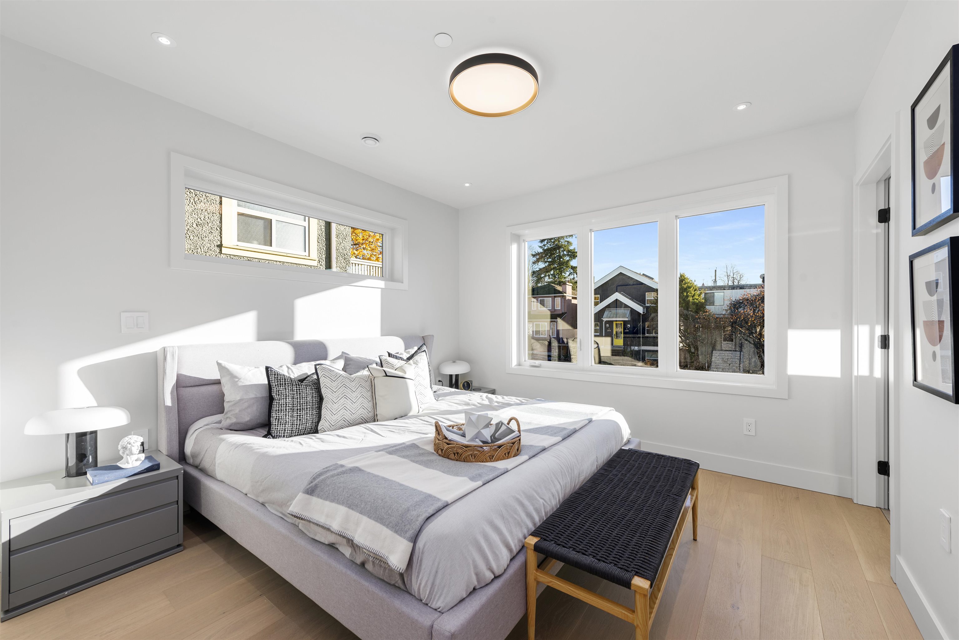 2465 Triumph Street, Vancouver 5