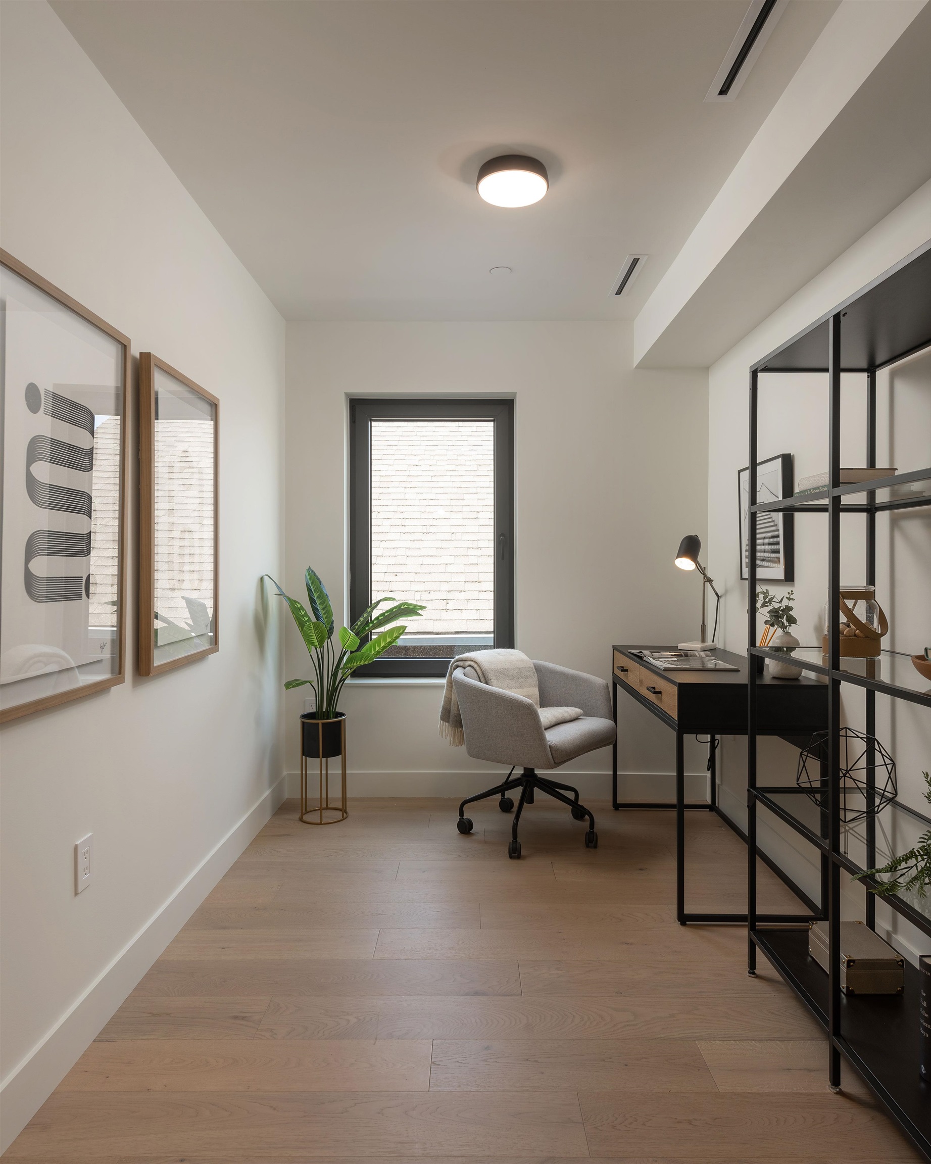 569 W 17th Avenue, Vancouver 5
