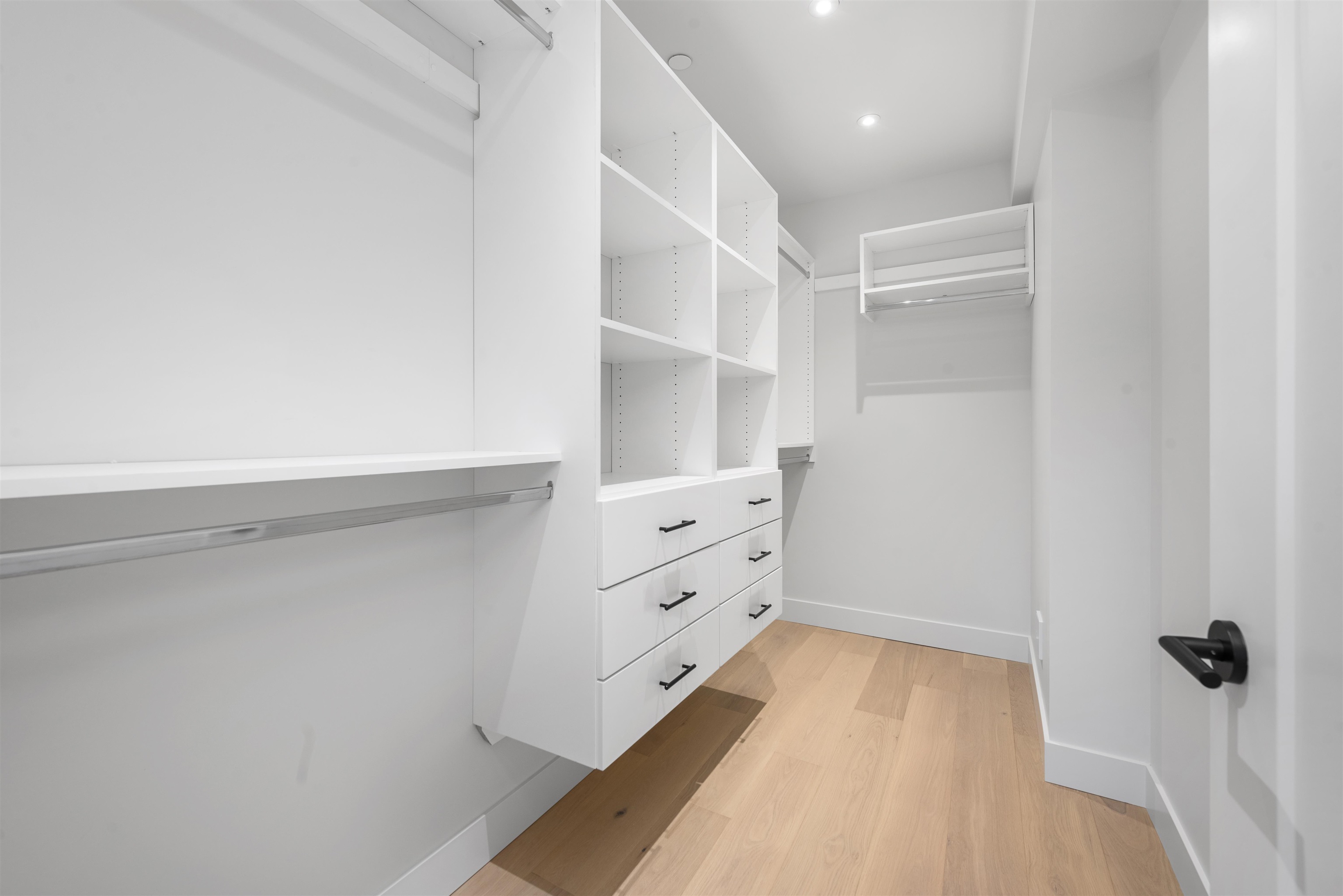2467 Triumph Street, Vancouver 23