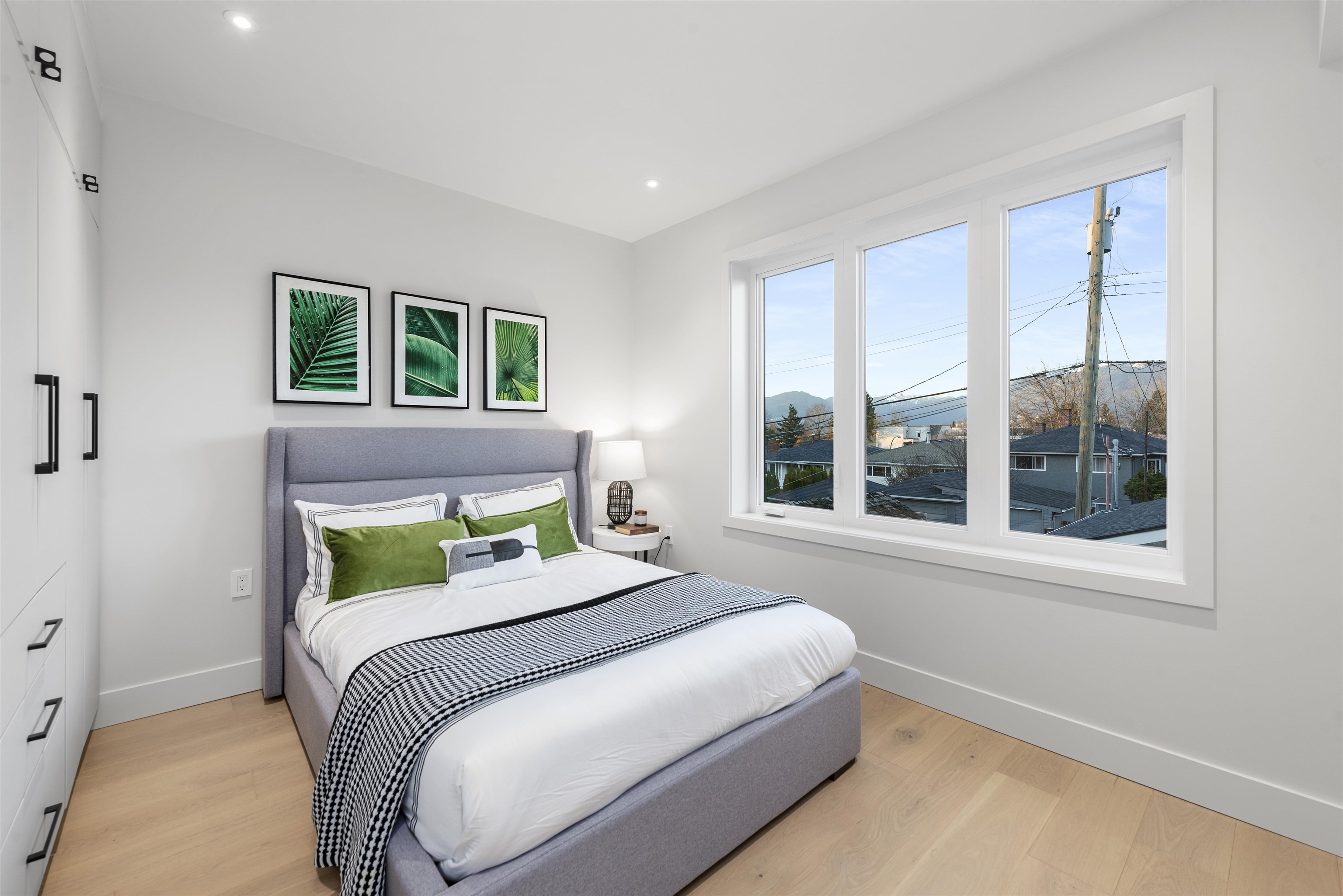 2467 Triumph Street, Vancouver 8