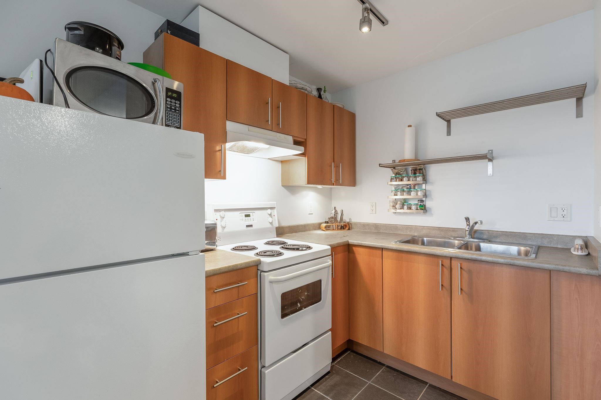 4135 John Street, Vancouver 16
