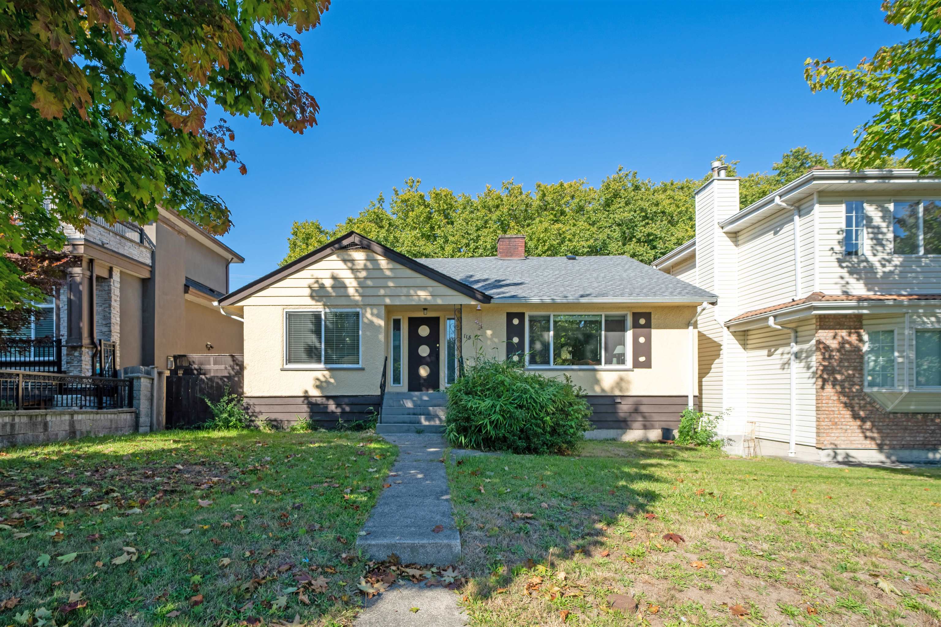 115 E 41st Avenue, Vancouver 18