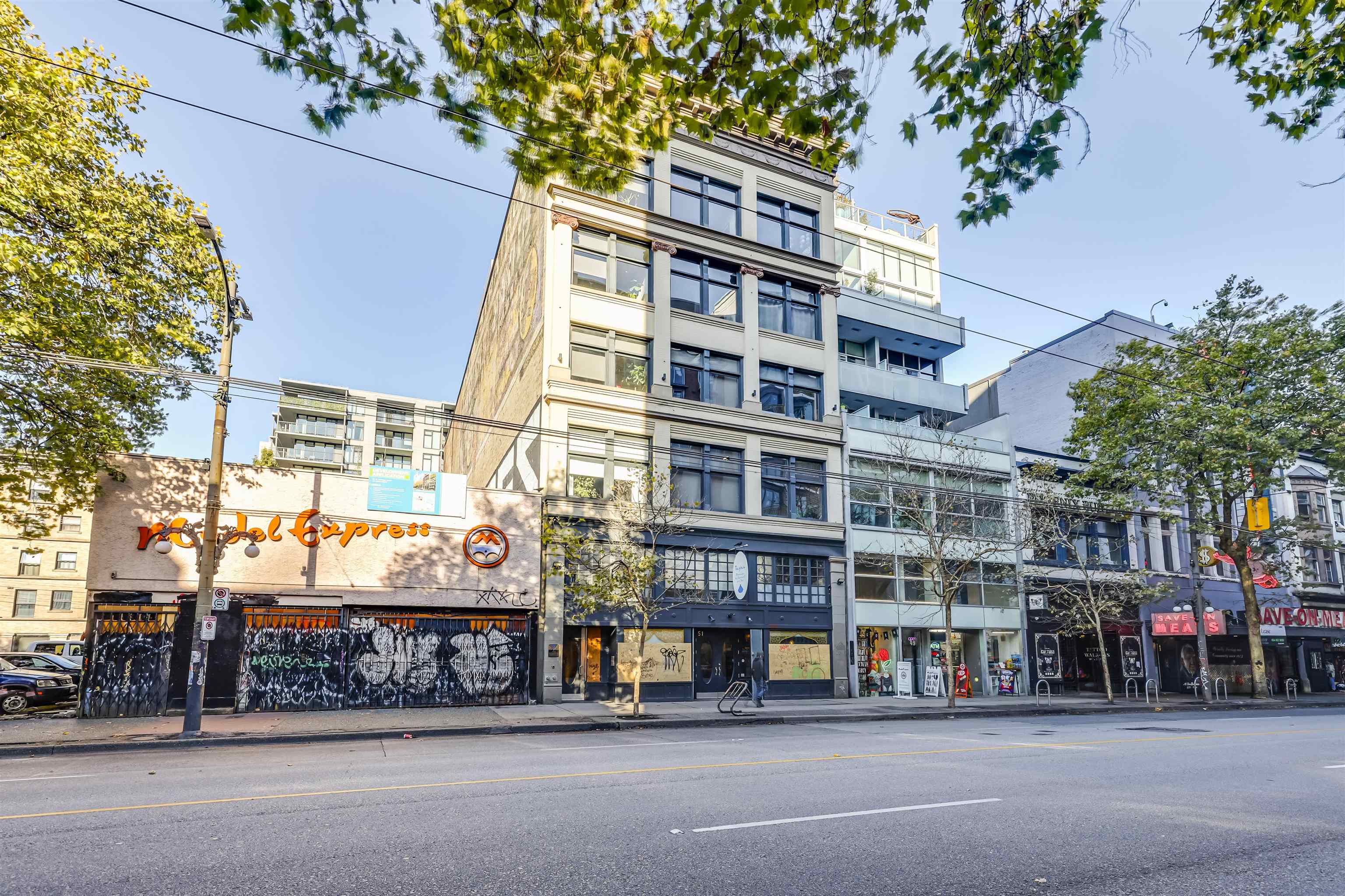 305 53 W Hastings Street, Vancouver