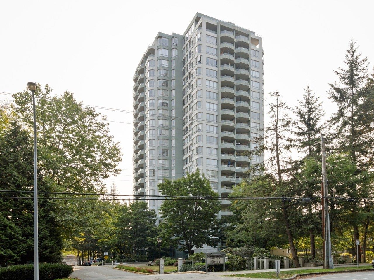 Wilson Lam Realtor, 1807-10082 148 STREET, Surrey, British Columbia V3R 0S3, 2 Bedrooms, 2 Bathrooms, Residential Attached,For Sale ,R2834245