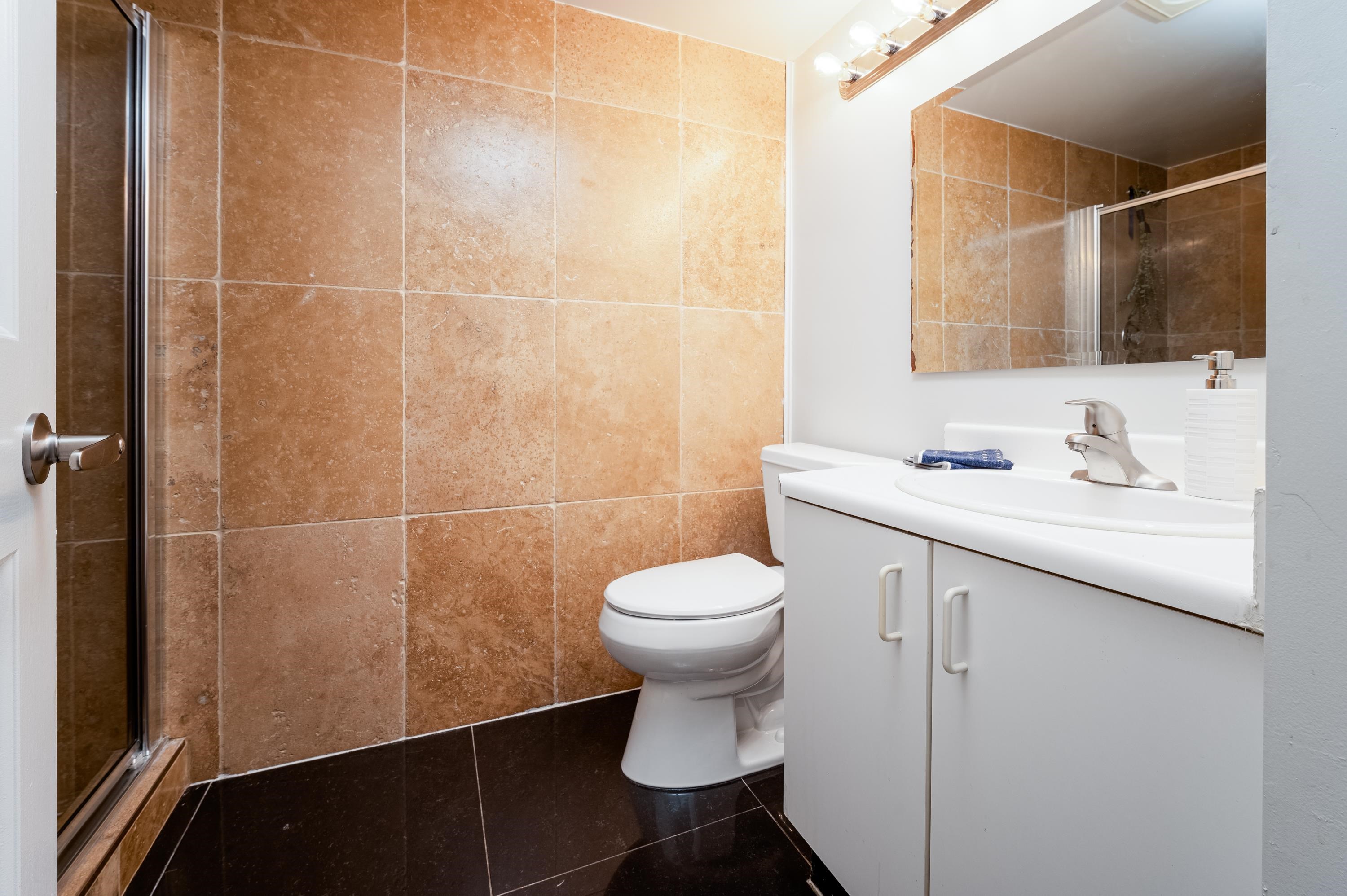 403 1147 Nelson Street, Vancouver 12