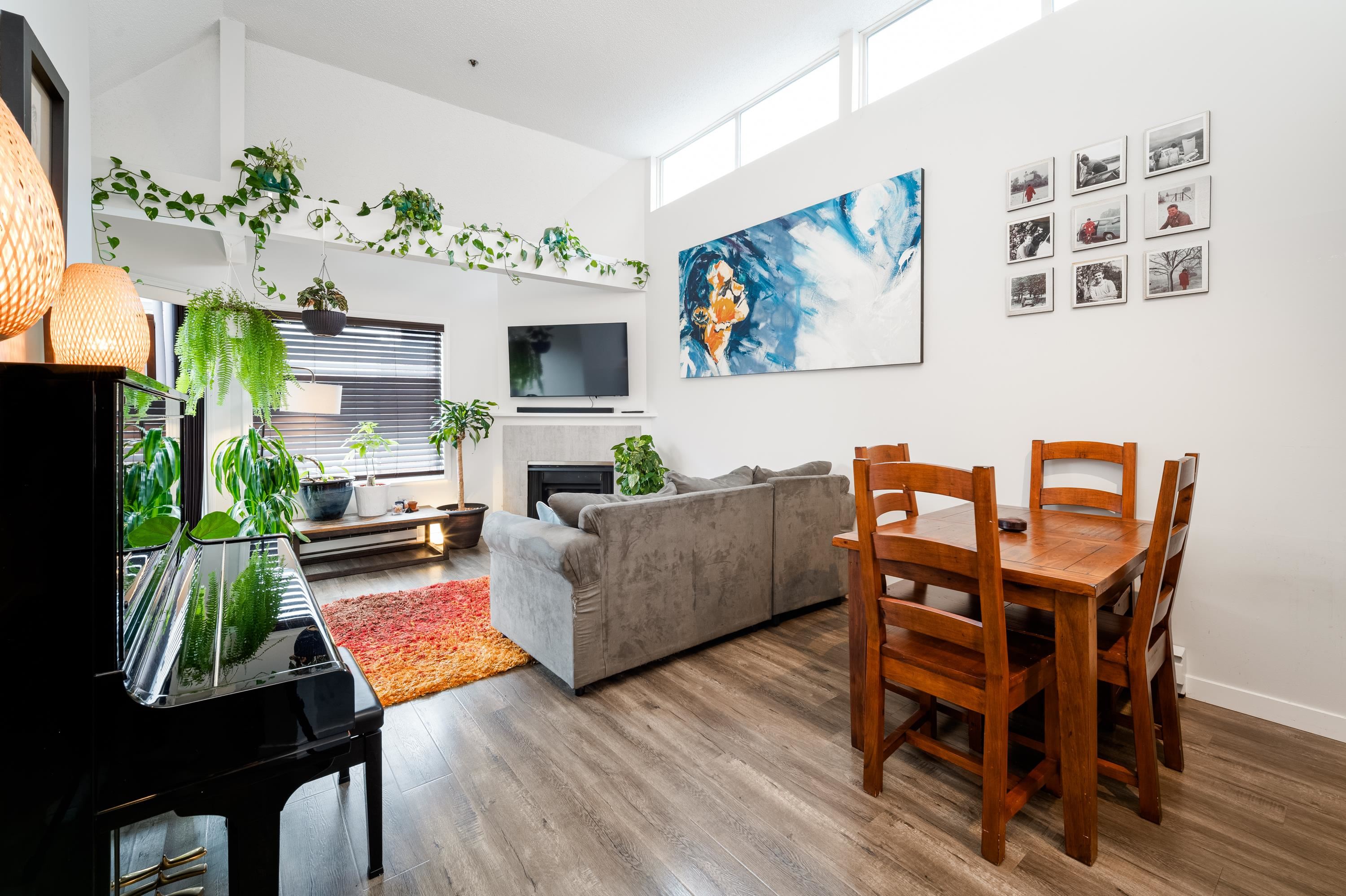 403 1147 Nelson Street, Vancouver 2