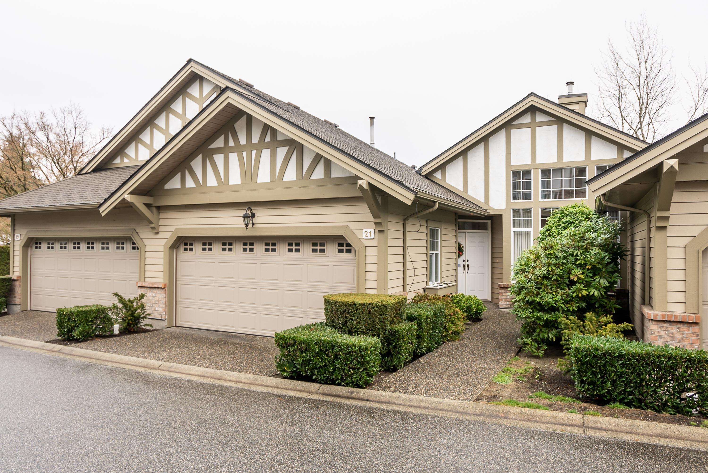 21-5221 OAKMOUNT CRESCENT, Burnaby, British Columbia, 3 Bedrooms Bedrooms, ,3 BathroomsBathrooms,Residential Attached,For Sale,R2835393