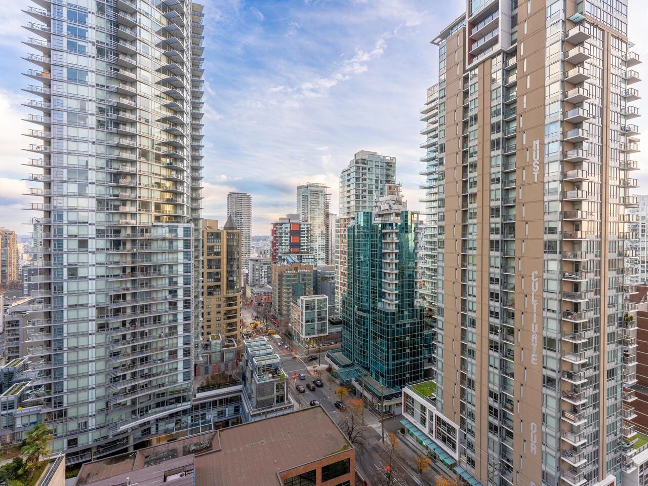 1809 1289 Hornby Street, Vancouver