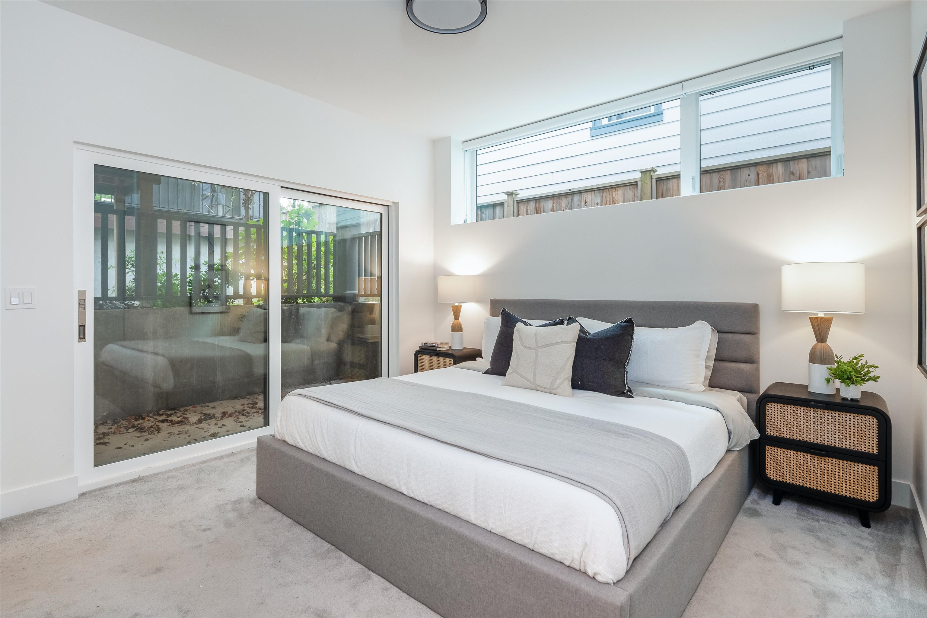 Listing image of 1136 E 22ND AVENUE