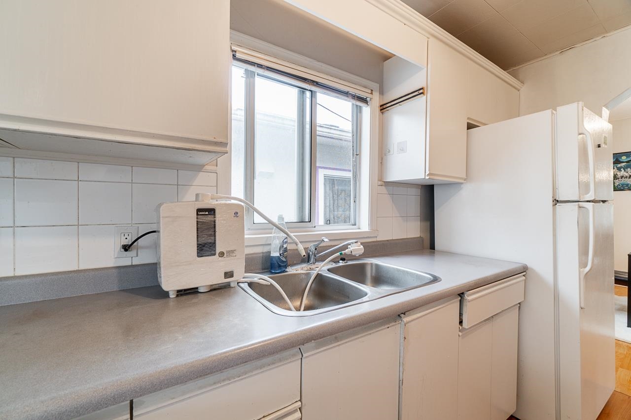 Listing image of 5023 ROSS STREET