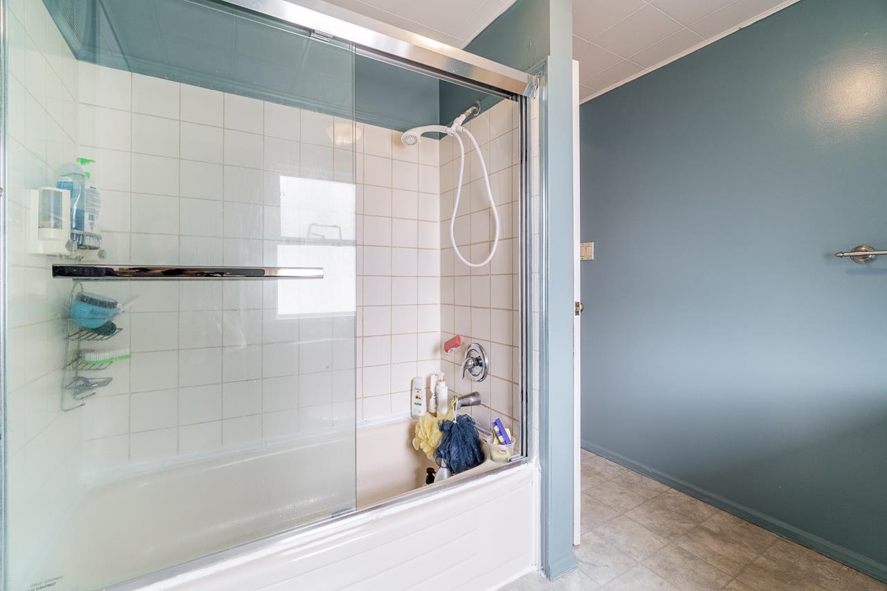 Listing image of 5023 ROSS STREET