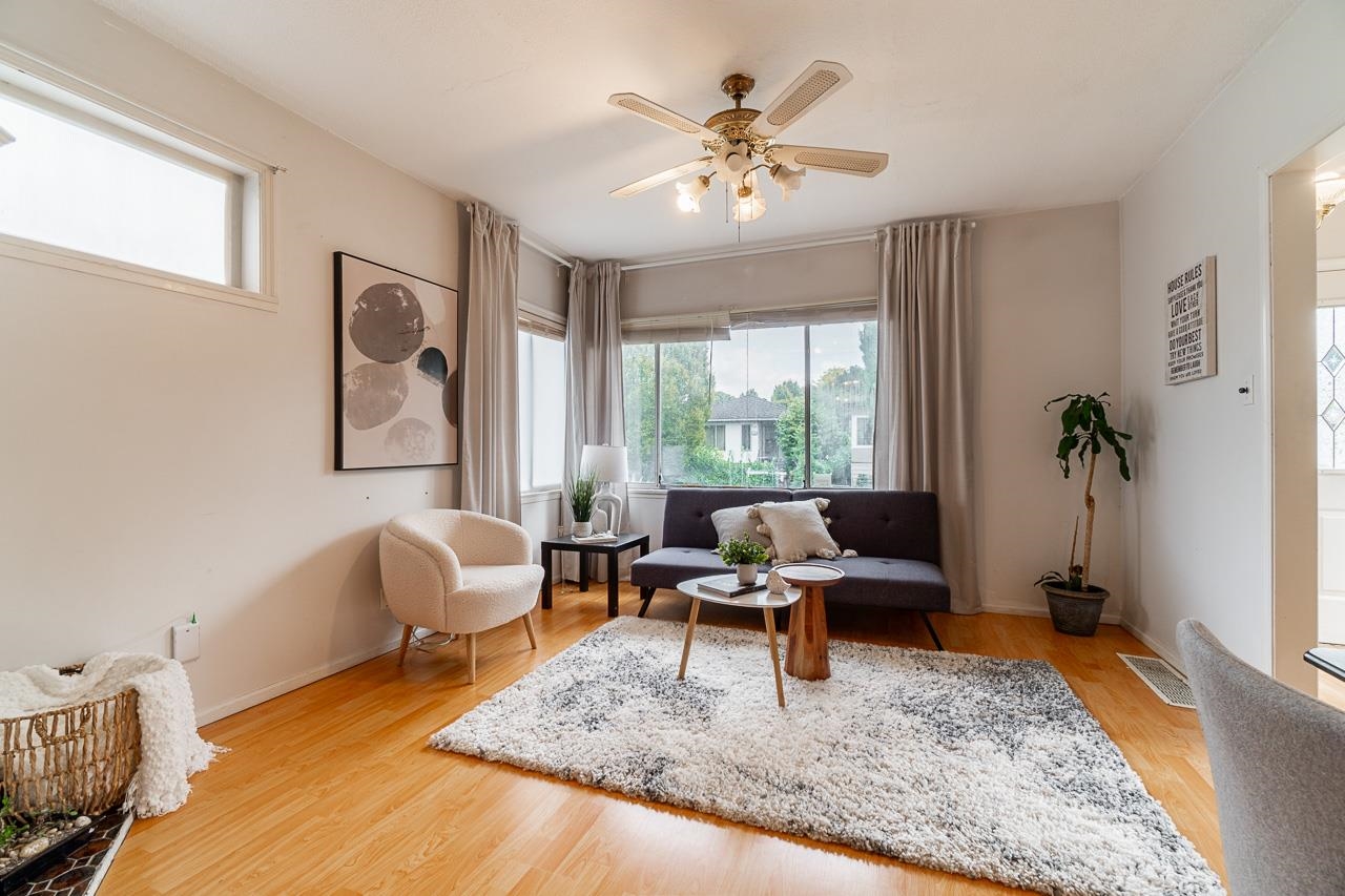 Listing image of 5023 ROSS STREET