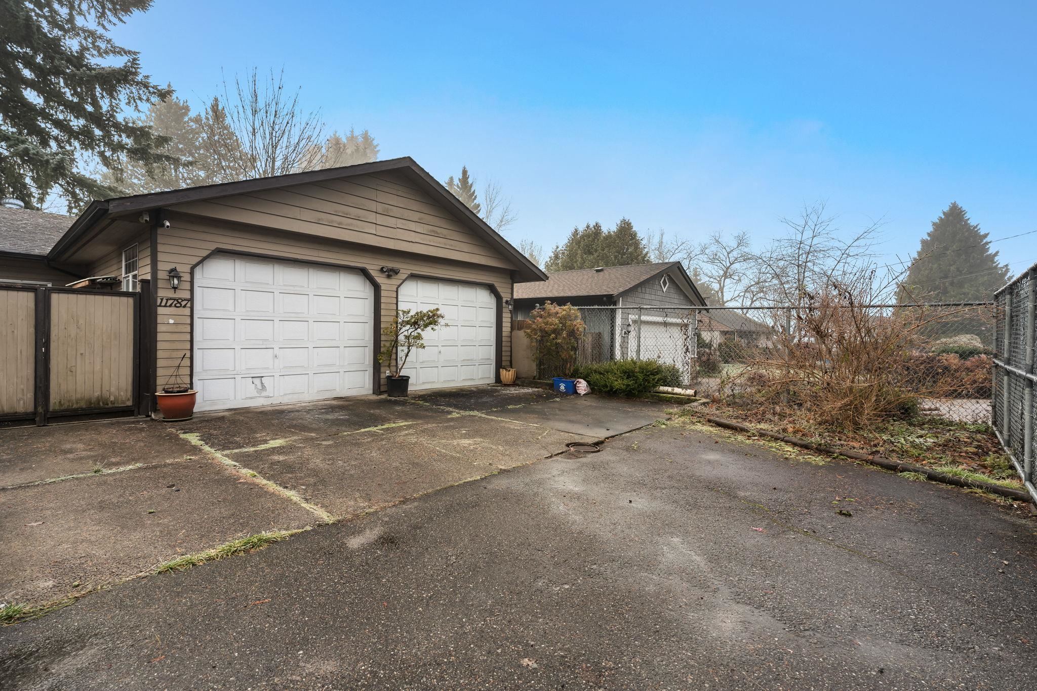 Sold 11787 240 STREET, Maple Ridge, BC Zealty
