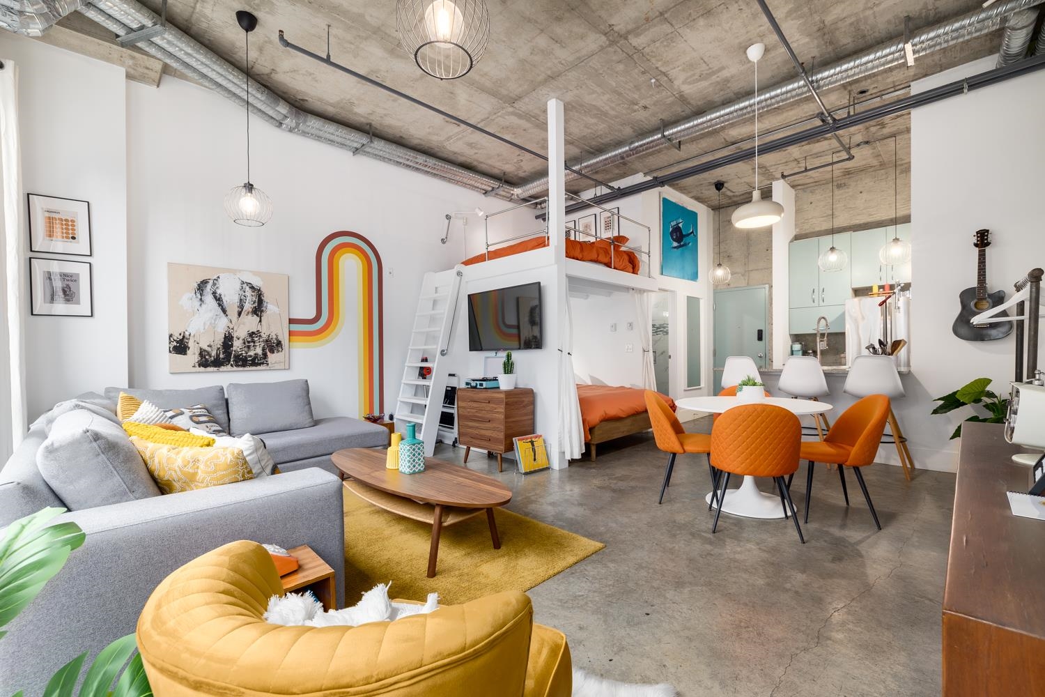 204 228 E 4th Avenue, Vancouver