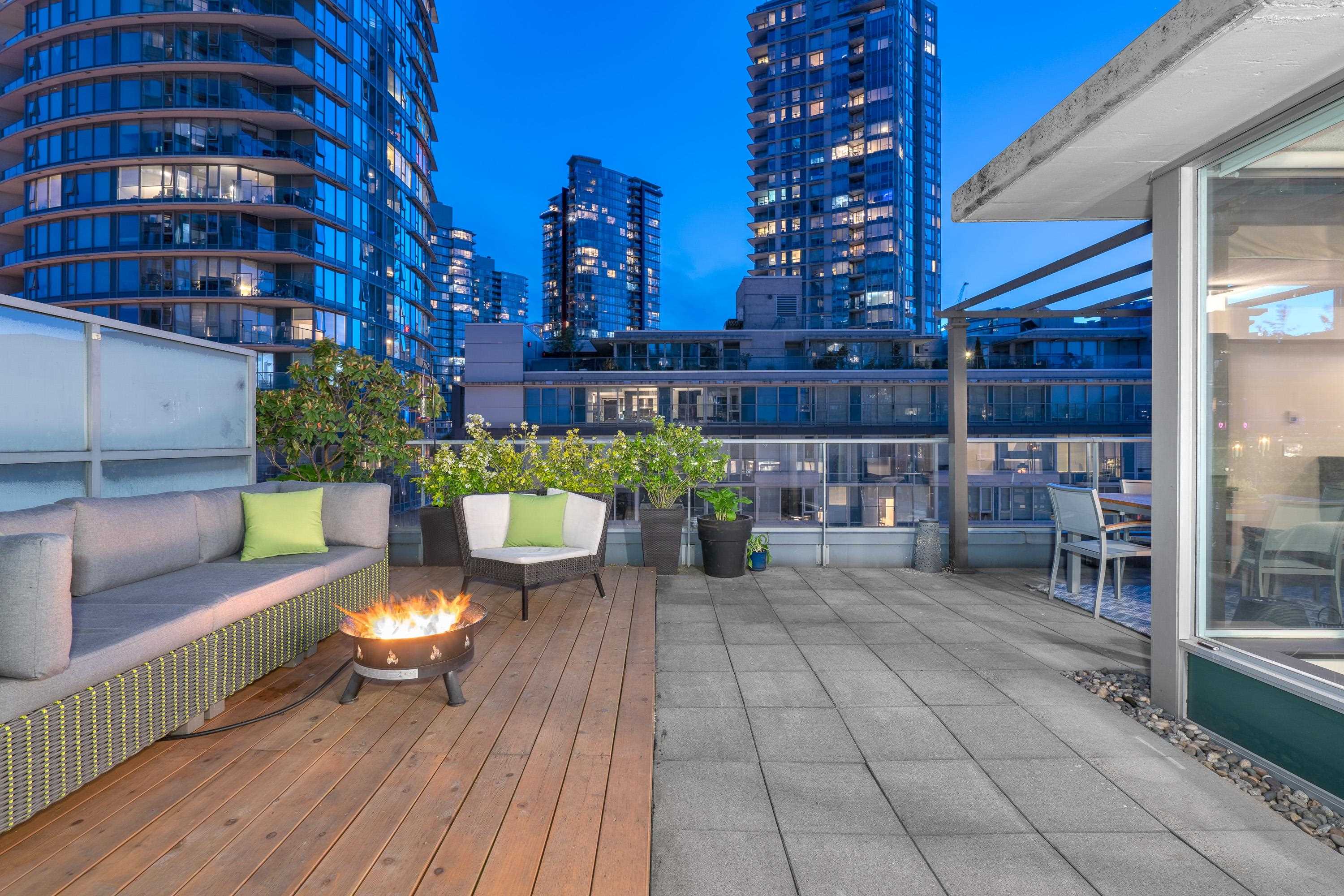 706 618 Abbott Street, Vancouver
