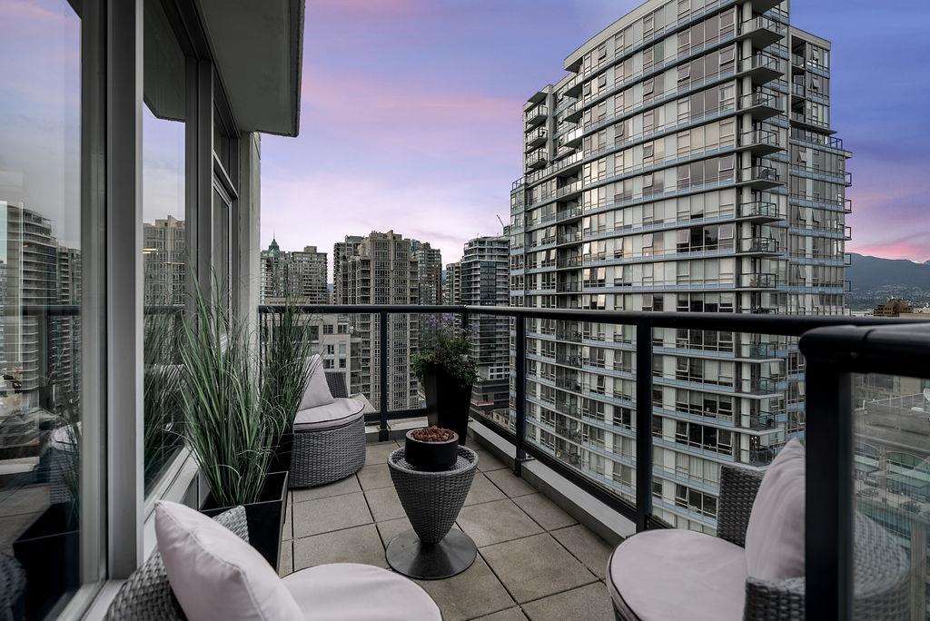 2706-939 EXPO BOULEVARD, Vancouver, British Columbia, 2 Bedrooms Bedrooms, ,2 BathroomsBathrooms,Residential Attached,For Sale,R2836287