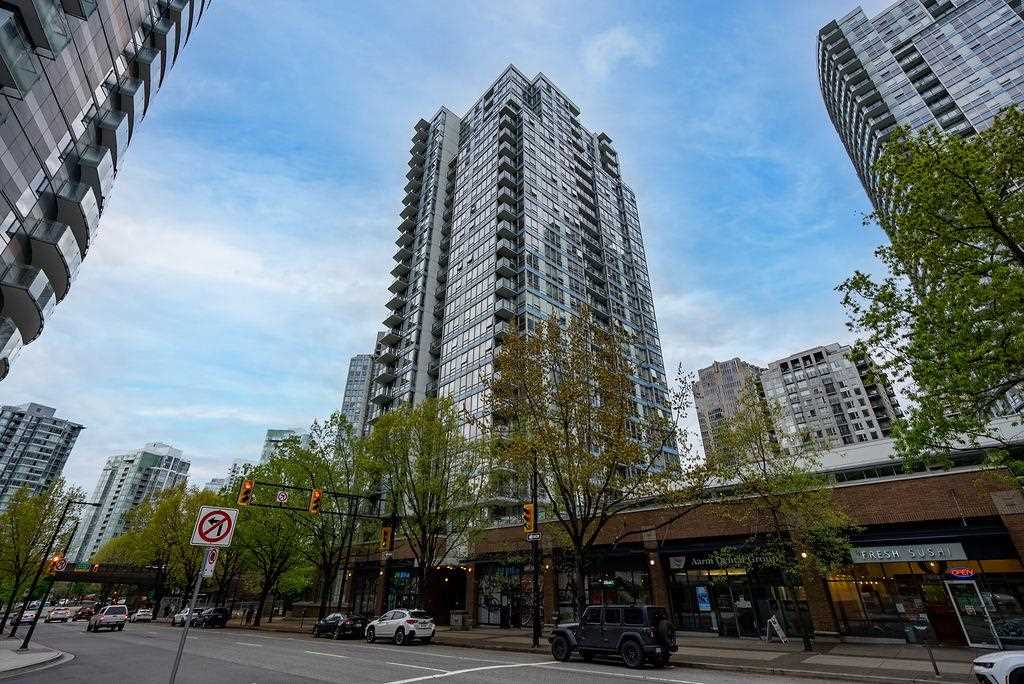 2706-939 EXPO BOULEVARD, Vancouver, British Columbia, 2 Bedrooms Bedrooms, ,2 BathroomsBathrooms,Residential Attached,For Sale,R2836287