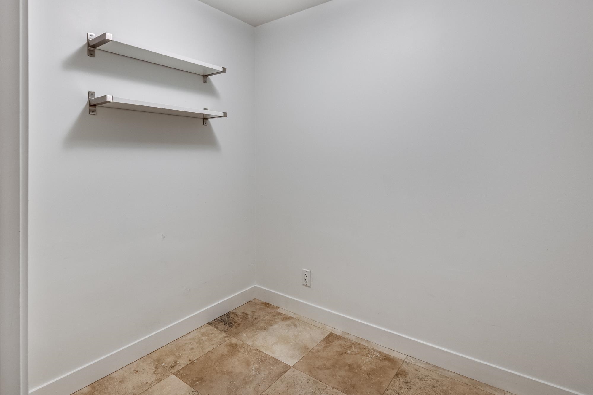 409 2520 Manitoba Street, Vancouver 5