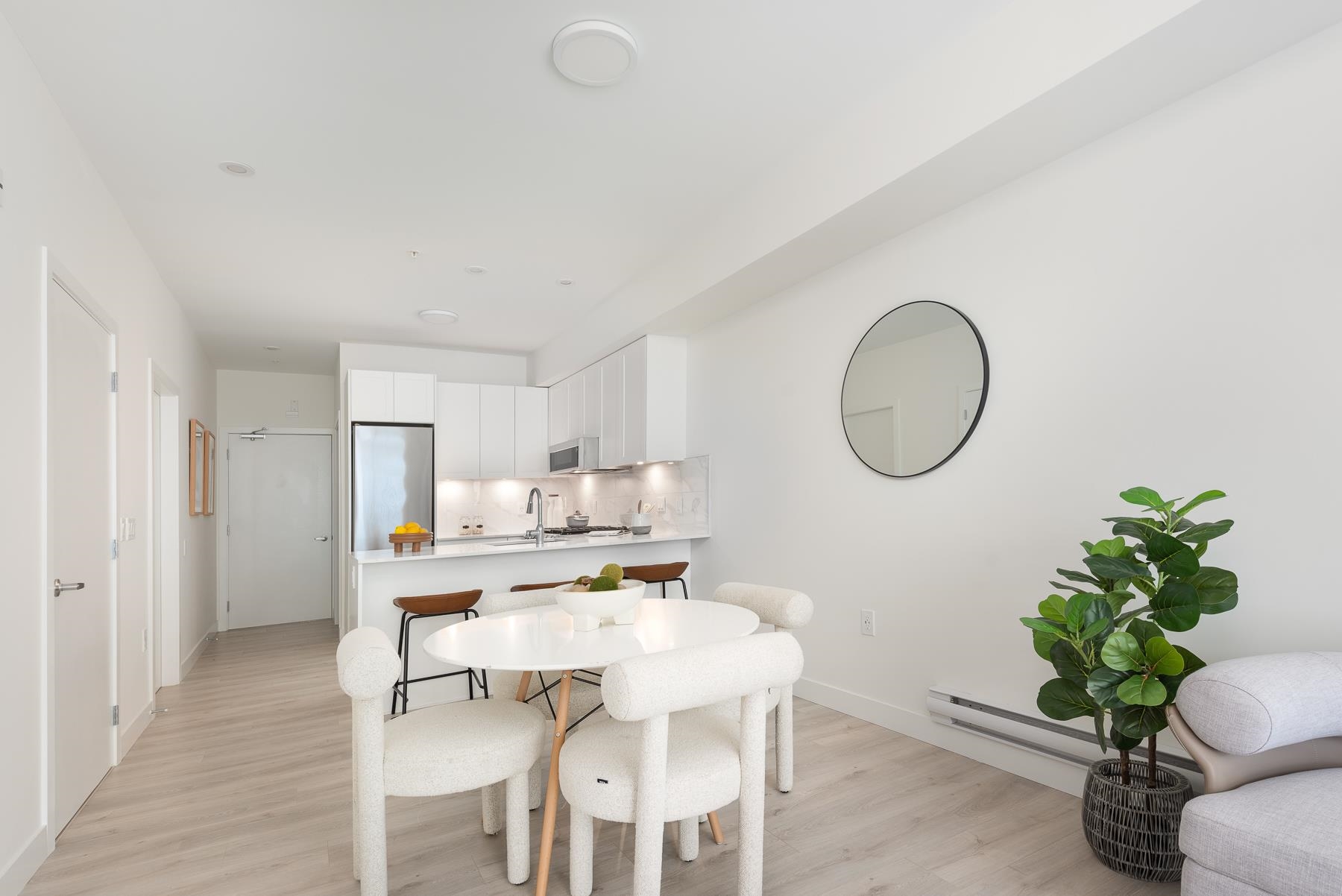 103 2688 Duke Street, Vancouver