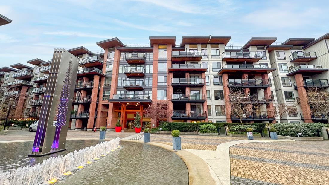 111-733 W3RD STREET, North Vancouver, British Columbia Apartment/Condo, 1 Bedroom, 1 Bathroom, Residential Attached,For Sale, MLS-R2836786