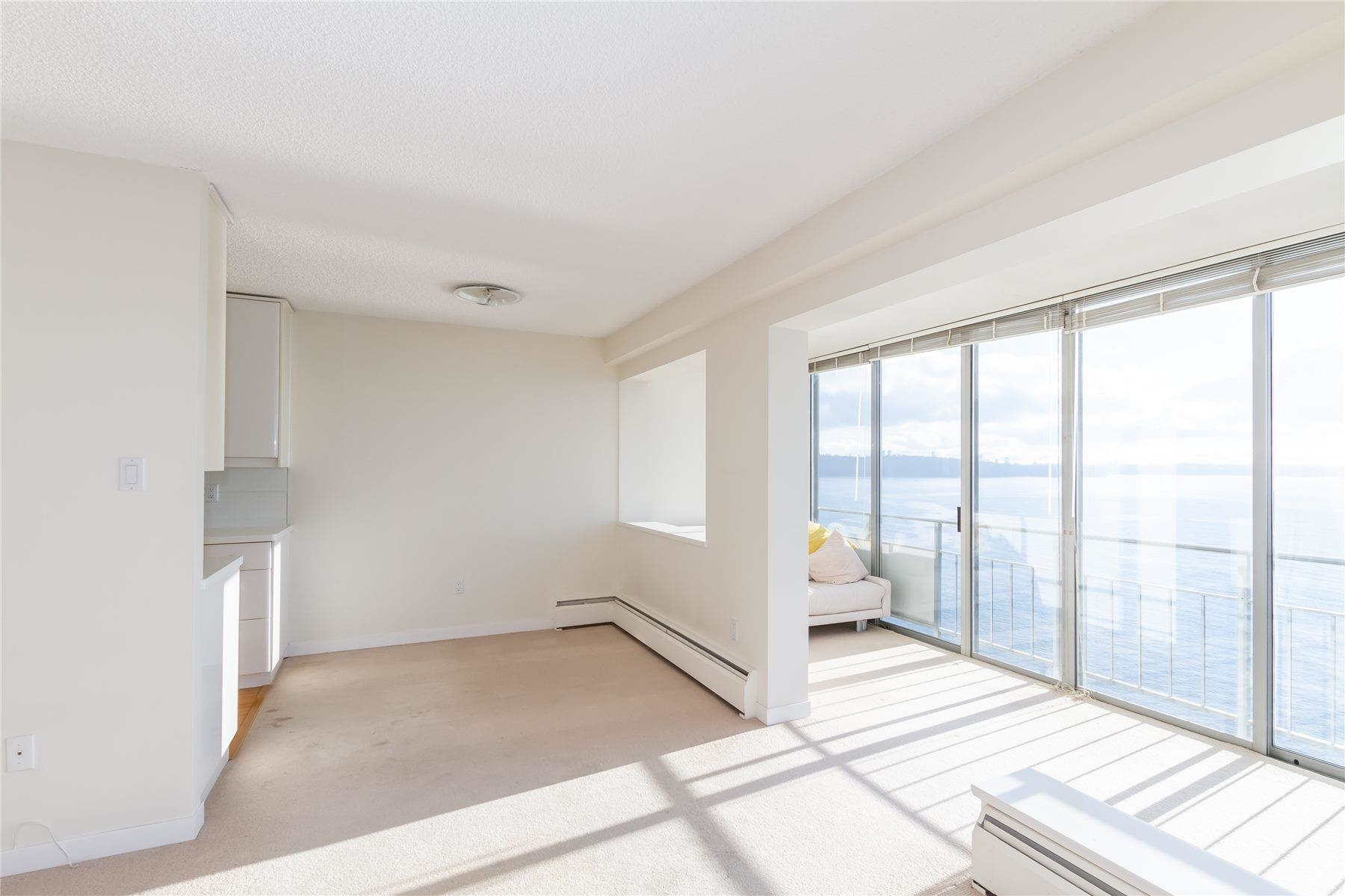 Michael Sung, 1401-150 24TH STREET, West Vancouver, British Columbia, 1 Bedroom, 1 Bathroom, Residential Attached,For Sale ,R2837145