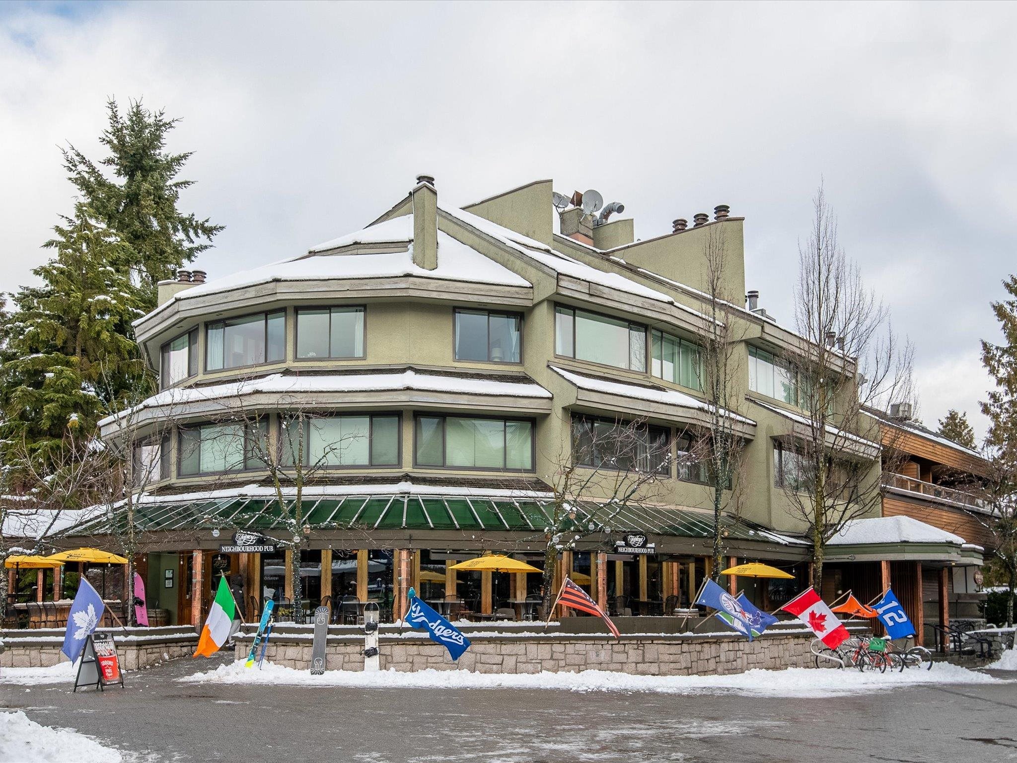 301-4111 GOLFERS APPROACH, Whistler, British Columbia Apartment/Condo, 1 Bedroom, 2 Bathrooms, Residential Attached,For Sale, MLS-R2837967