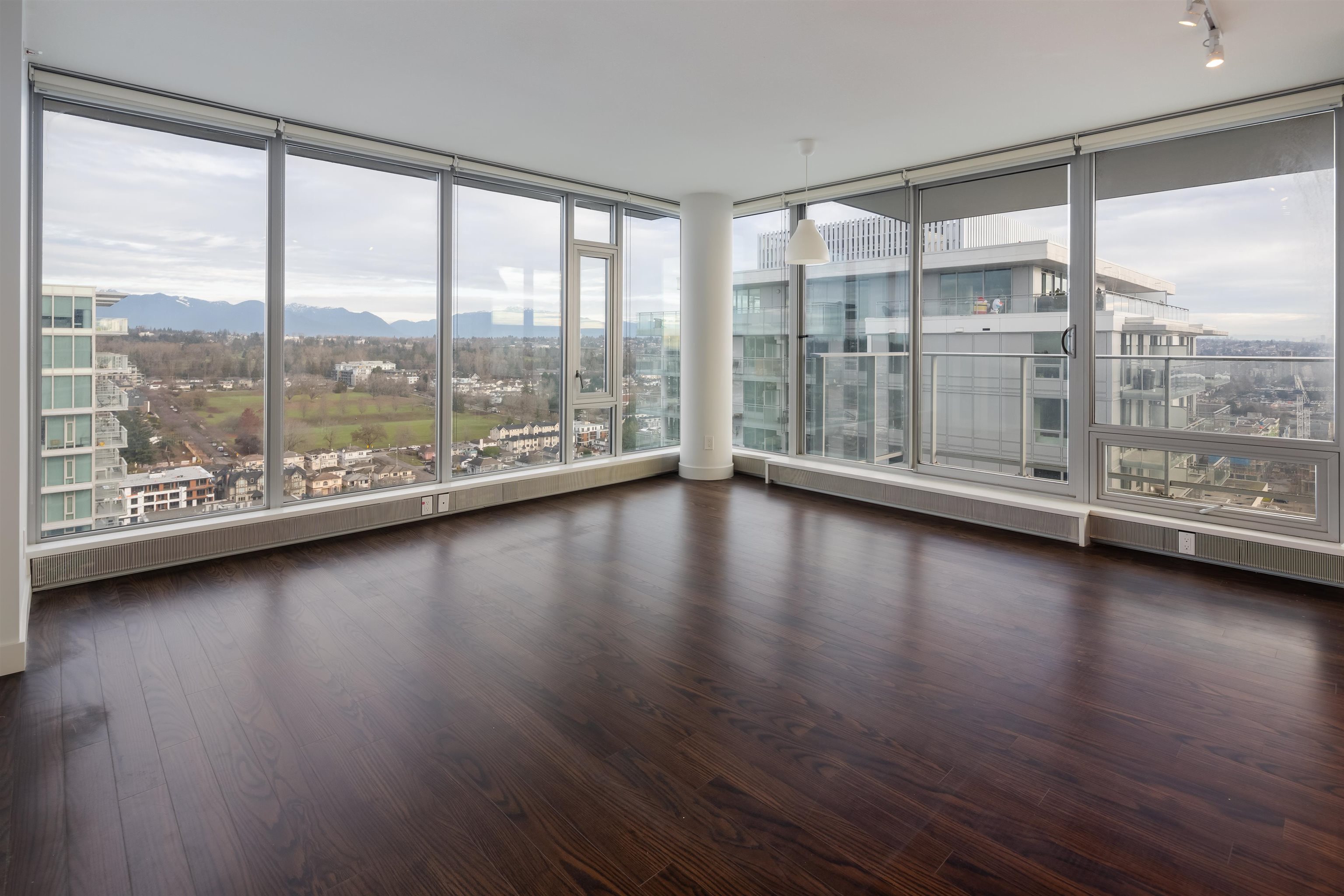 2704-8131 NUNAVUT LANE, Vancouver, British Columbia, 2 Bedrooms Bedrooms, ,2 BathroomsBathrooms,Residential Attached,For Sale,R2838090