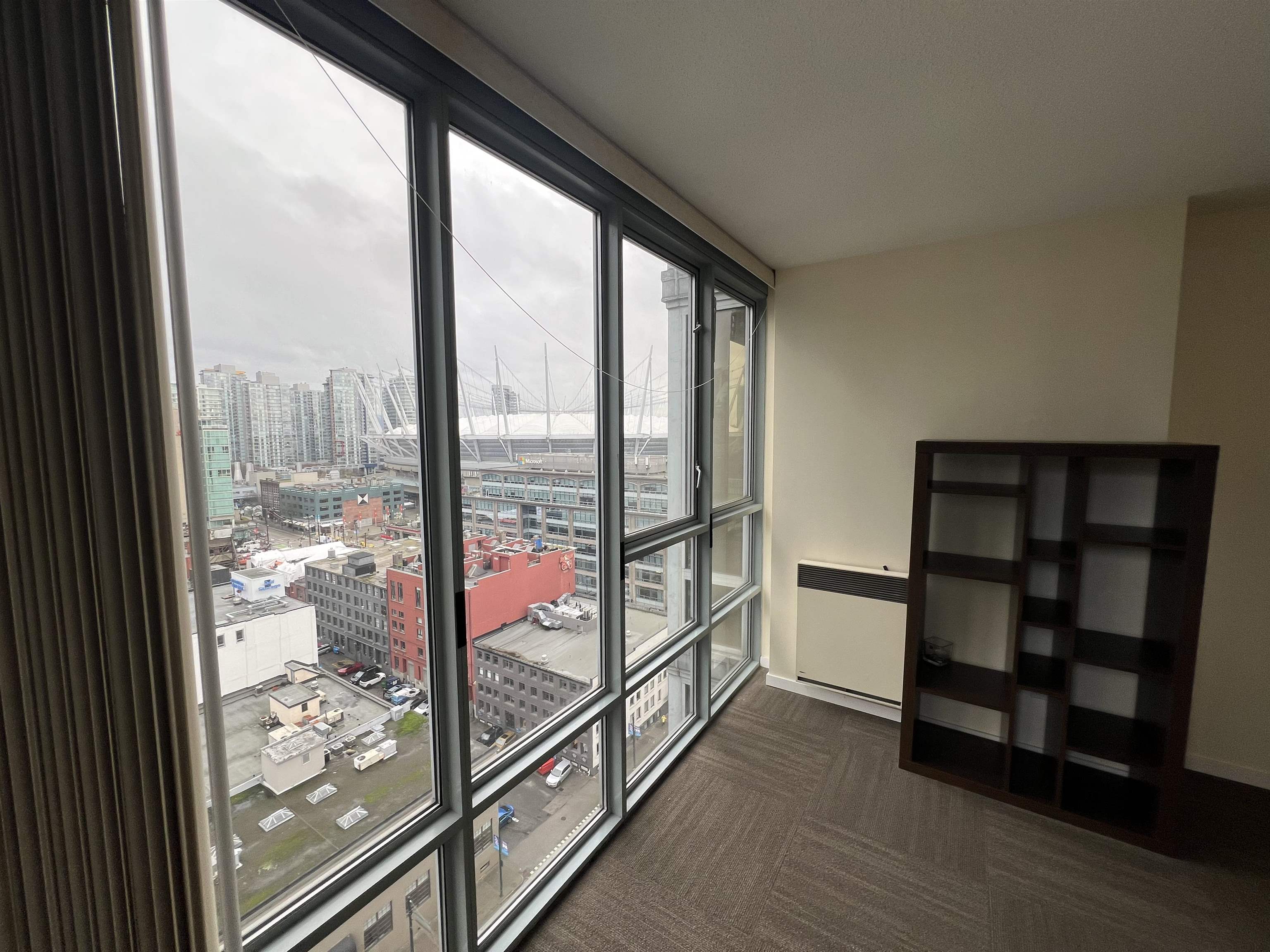 1906-930 CAMBIE STREET, Vancouver, British Columbia, 2 Bedrooms Bedrooms, ,2 BathroomsBathrooms,Residential Attached,For Sale,R2838463